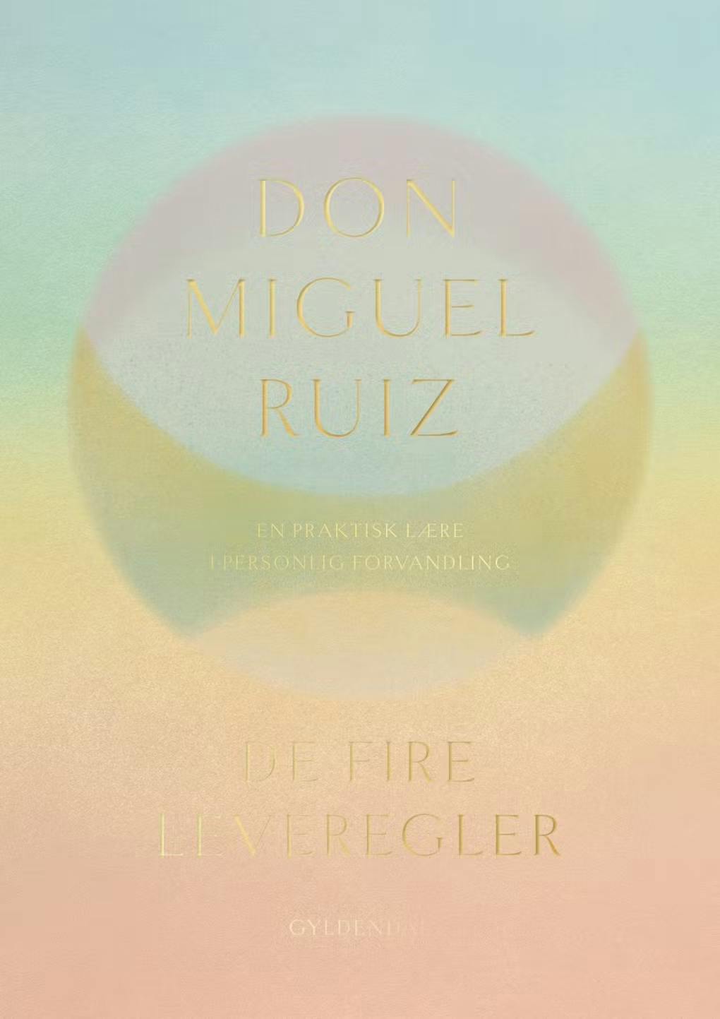 Hvad læser Stephanie León?