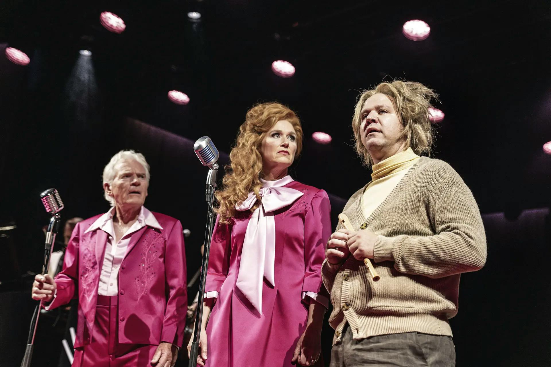 Anmeldelse af 'Tivolirevyen 2025'