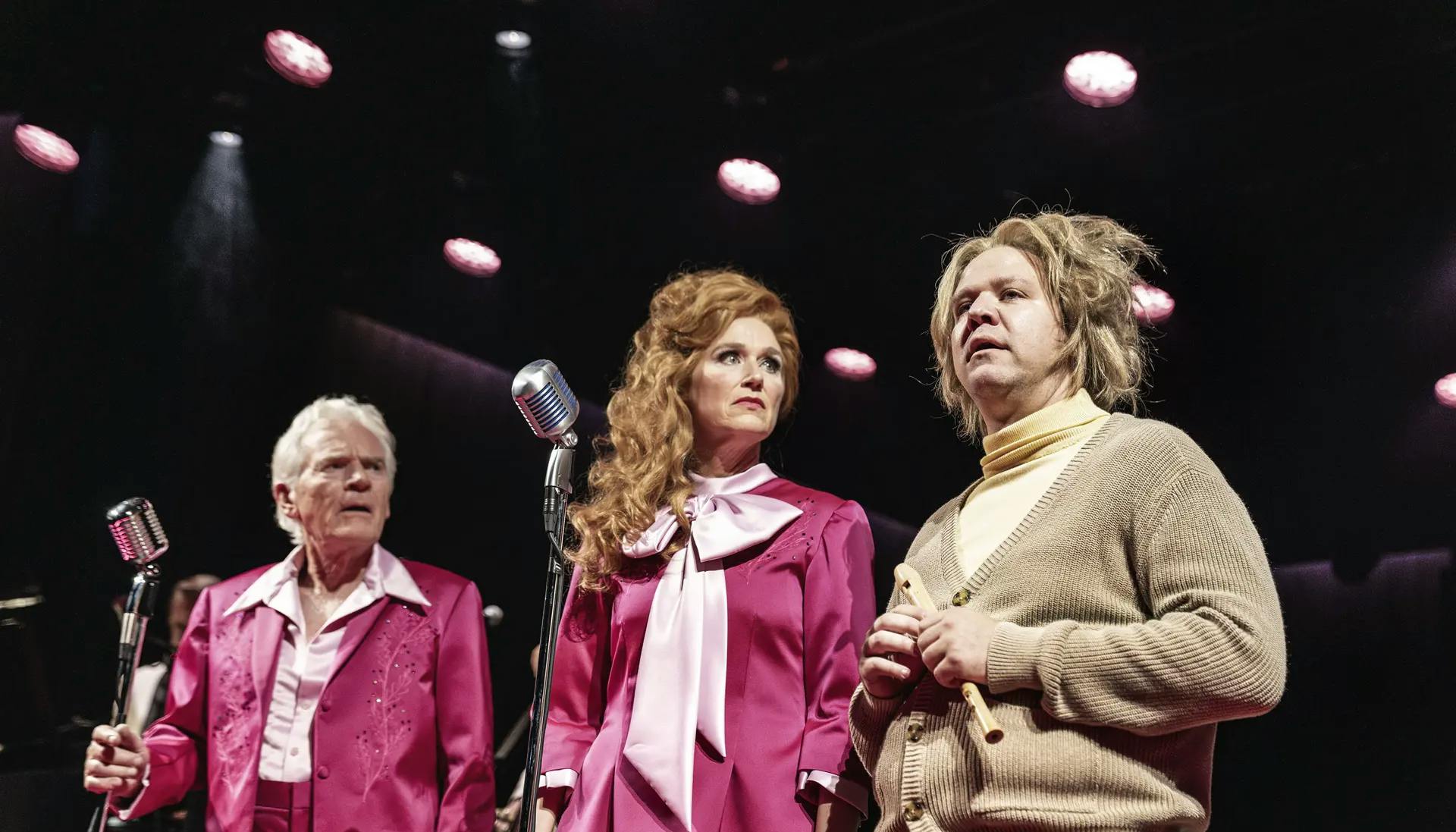 Anmeldelse af 'Tivolirevyen 2025'