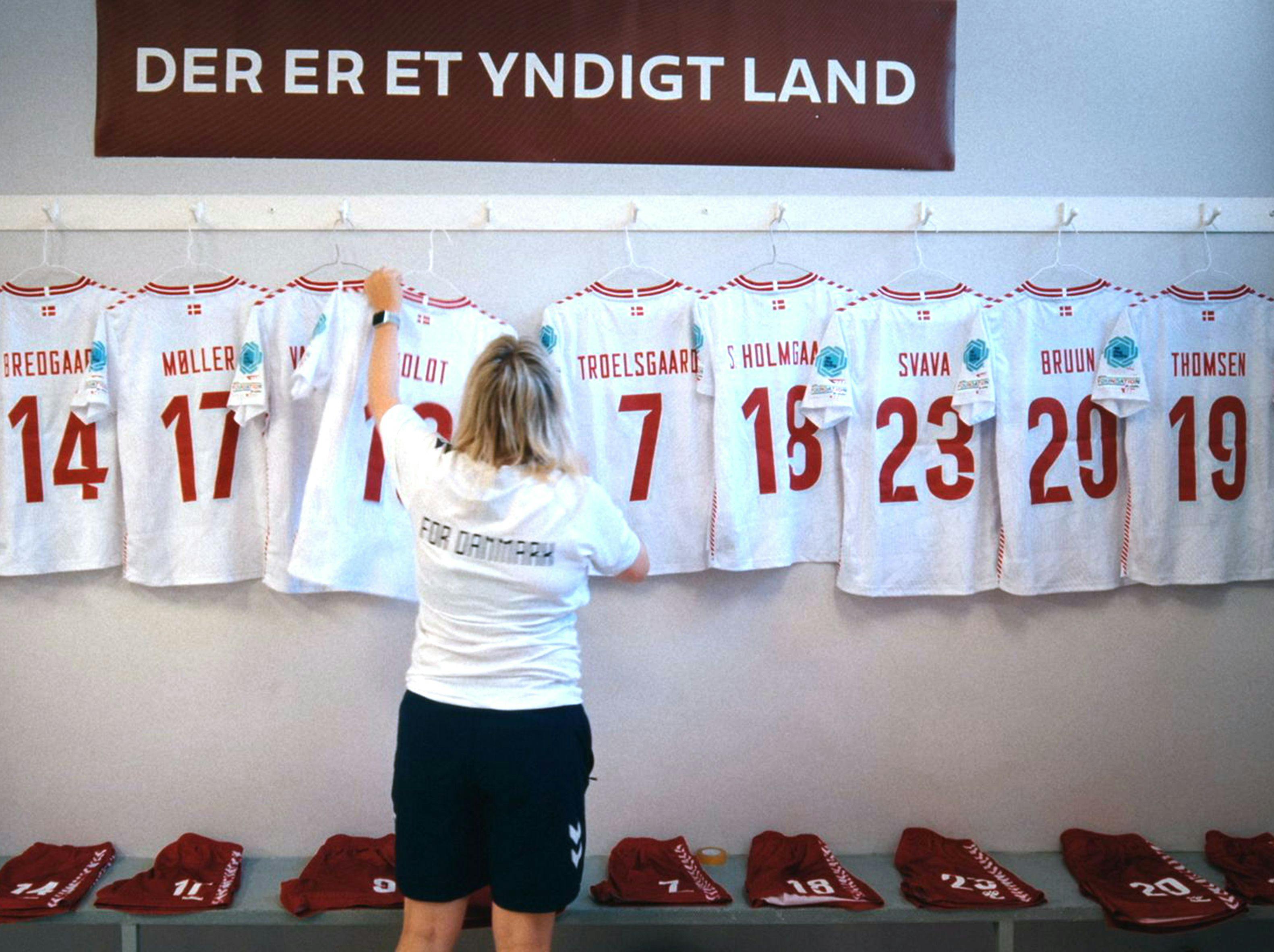 Landsholdet drømmen om em anmeldelse