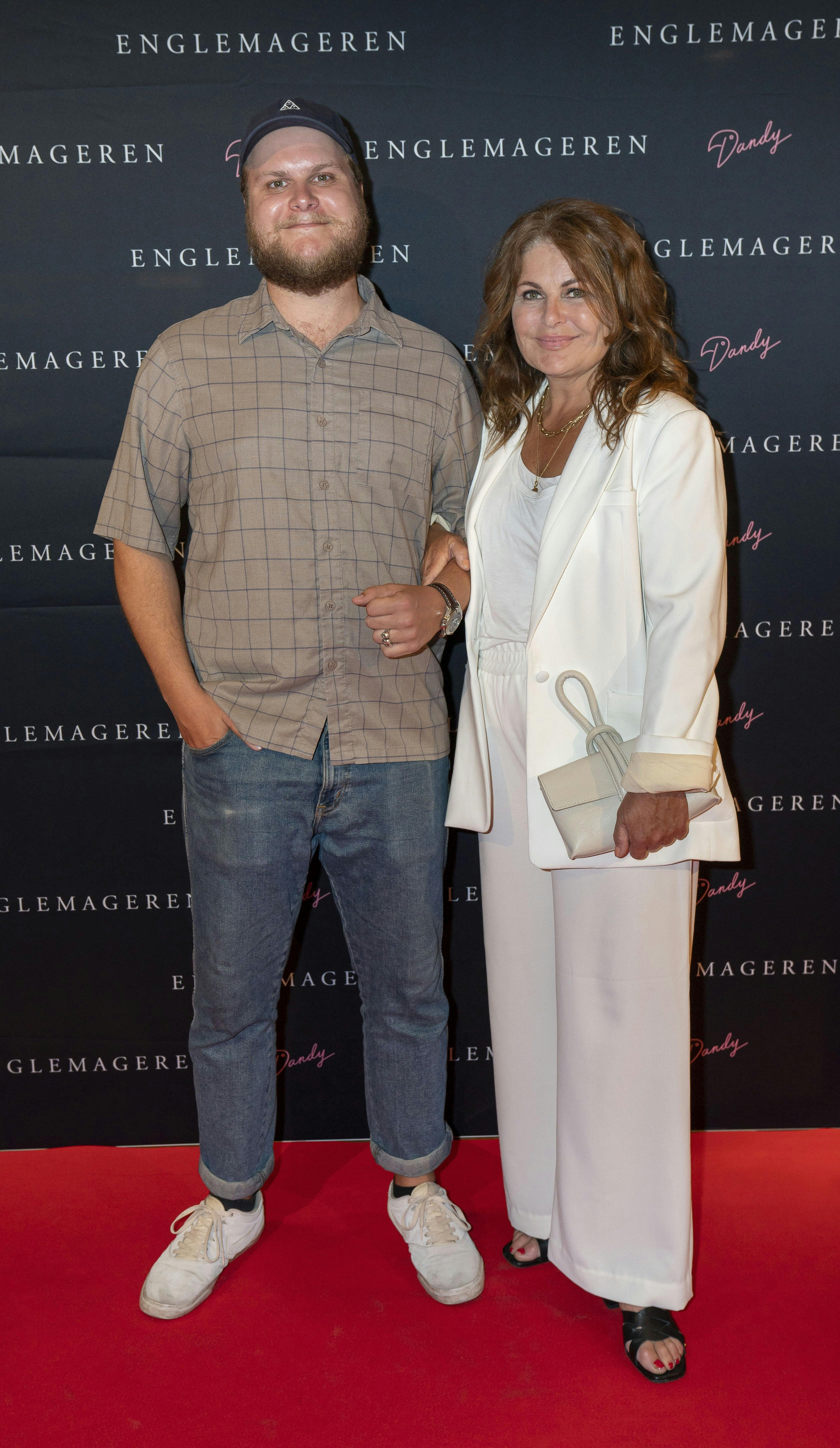 Adam og Sara Blædel.