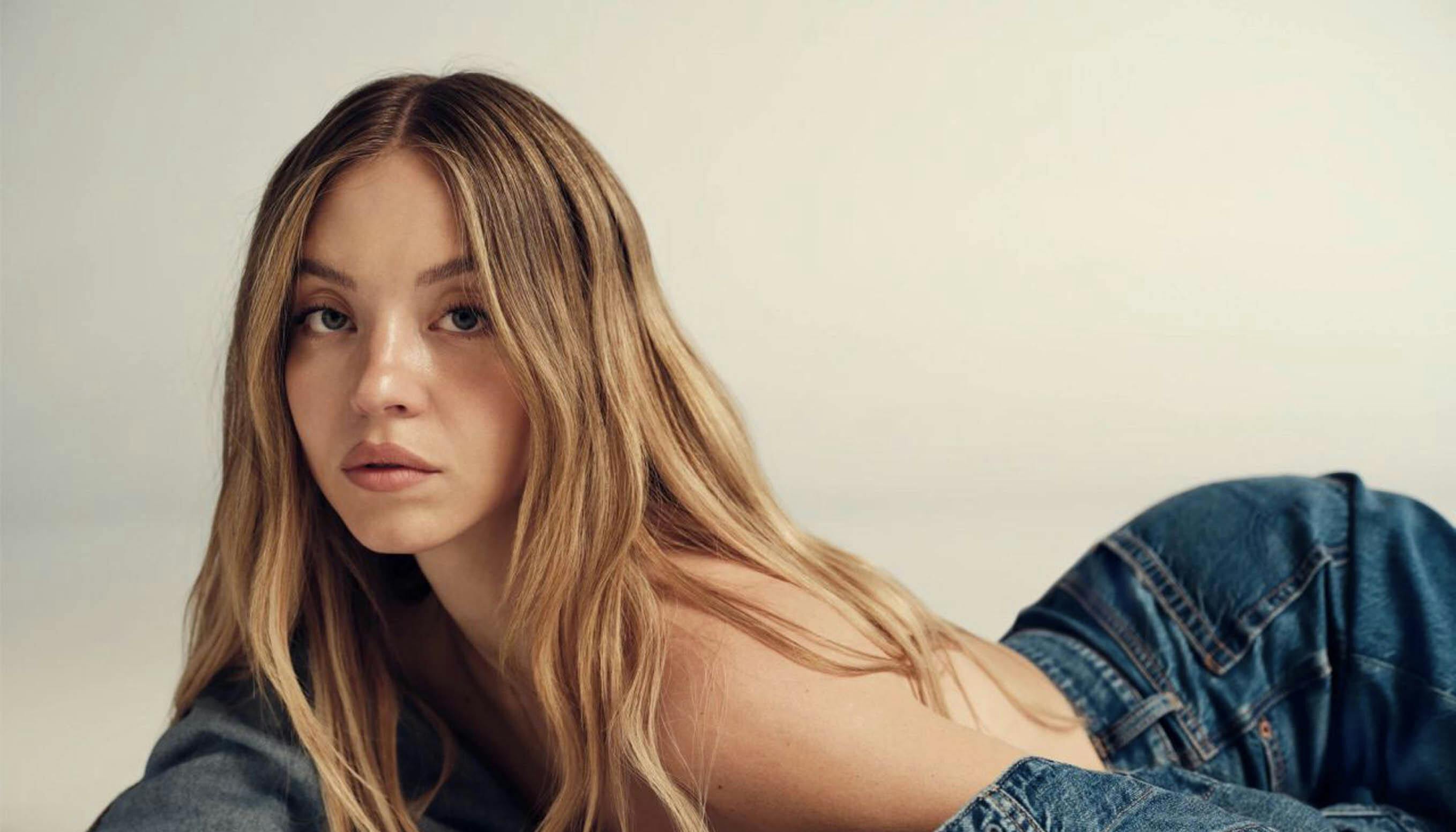 Sydney Sweeney er stjernen i den omdiskuterede jeans-reklame fra det amerikanske mærke American Eagle.