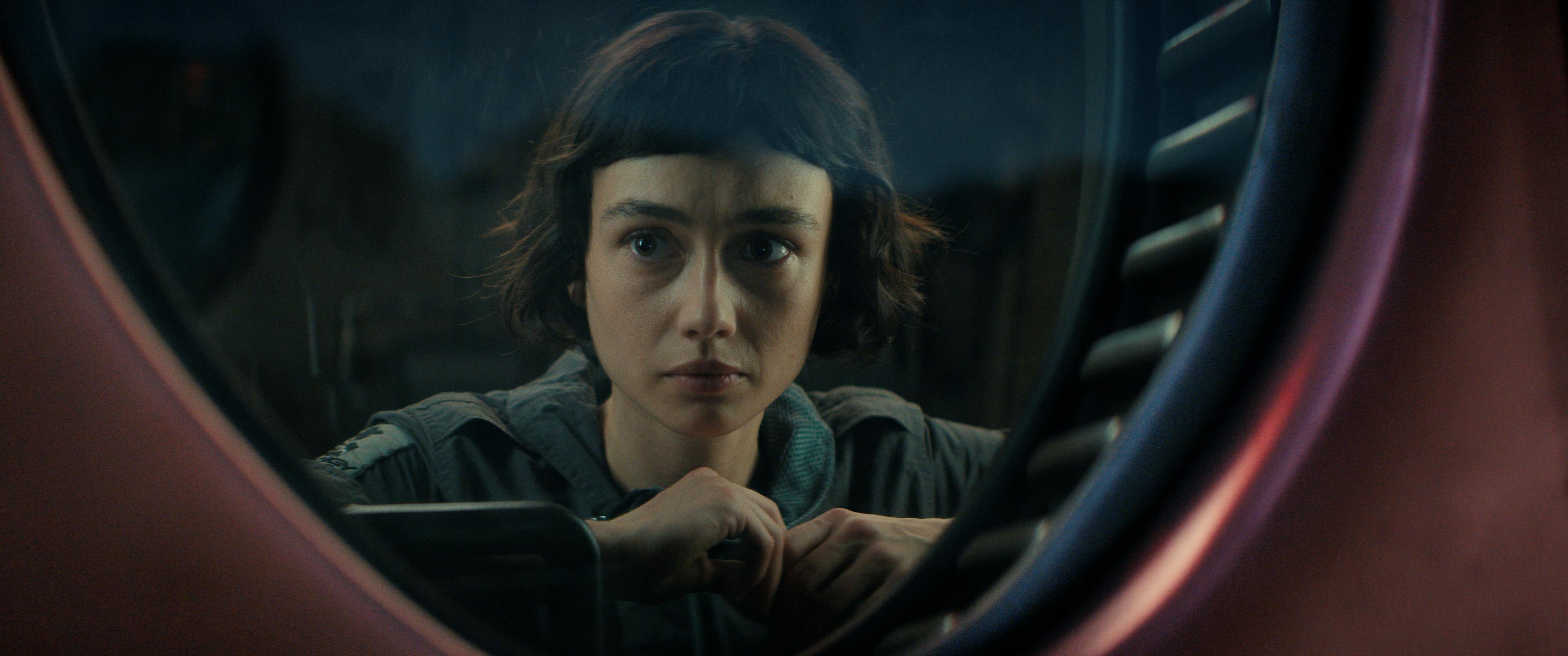 FX's Alien: Earth anmeldelse -- Pictured: Sydney Chandler as Wendy. CR: FX