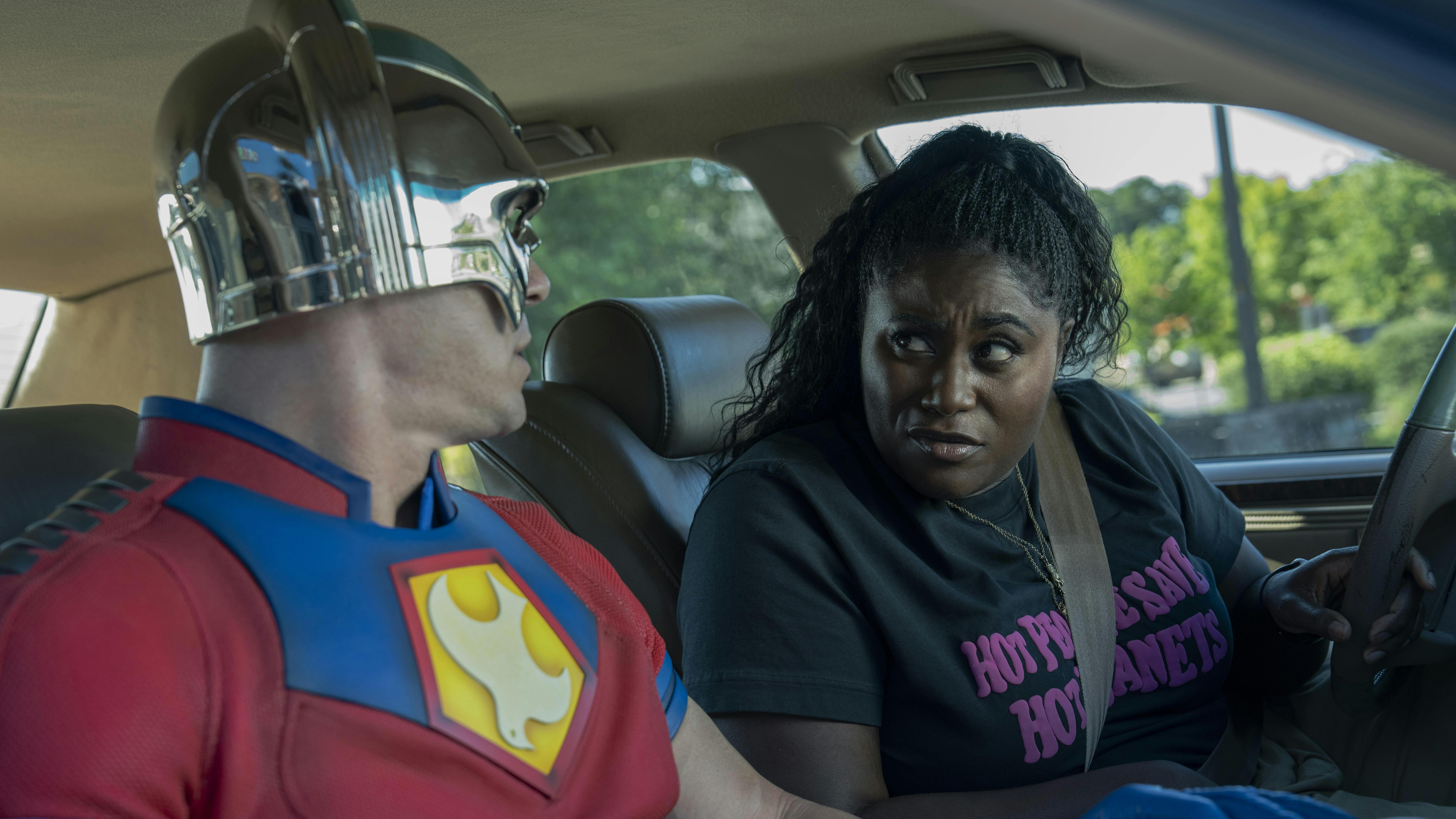 john cena danielle brooks peacemaker sæson 2 anmeldelse