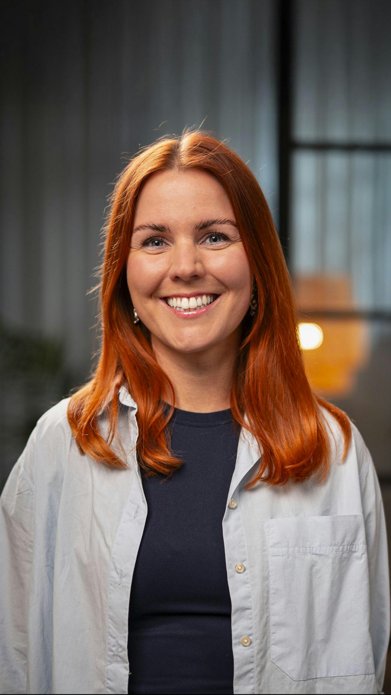 Amalie på 32 år er fra Vesterbro. Hun er både lektor på Erhvervsakademi København og reformertræner