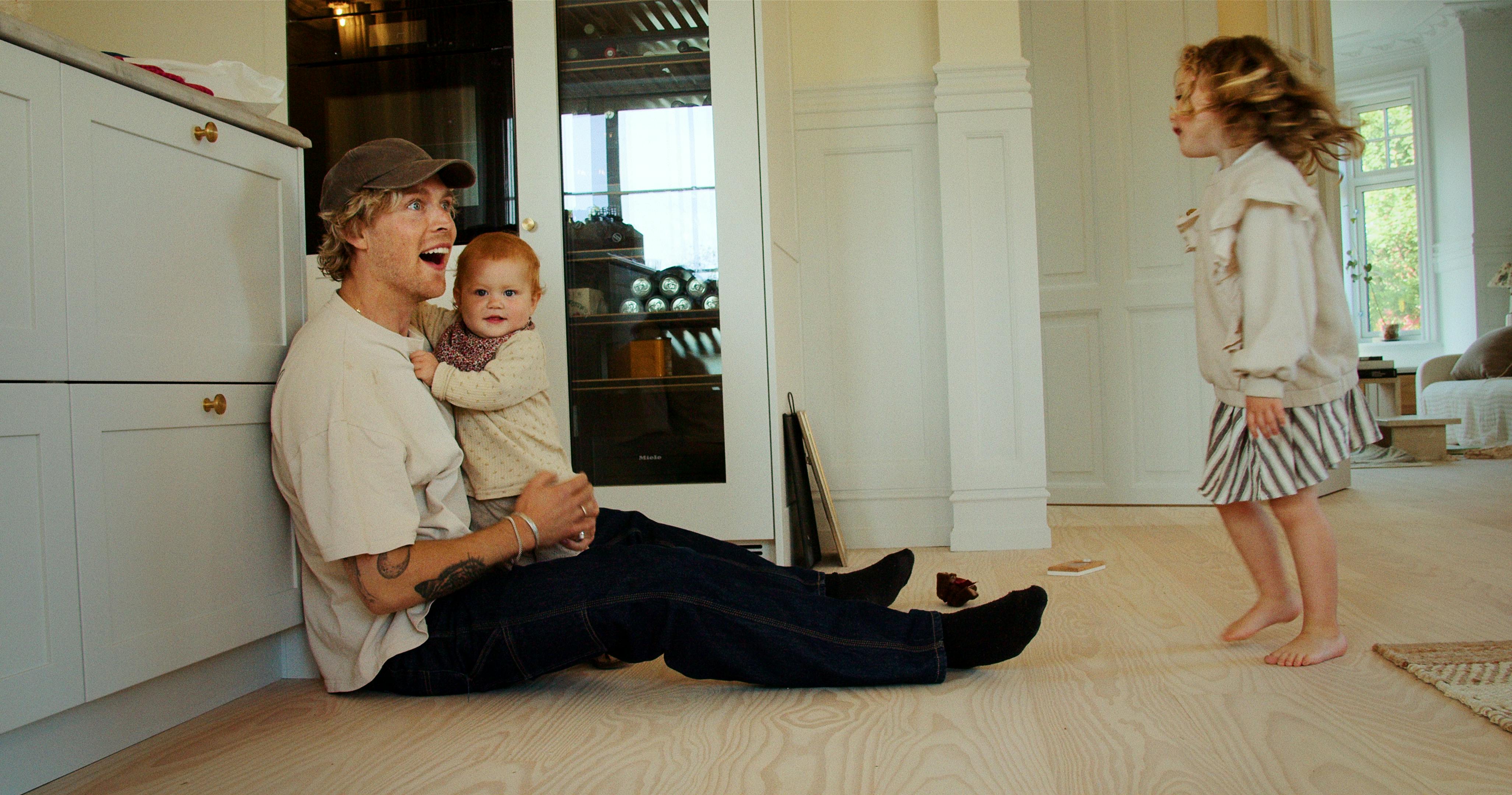 A Beautiful Real Life. Christopher in A Beautiful Real Life.. Cr. Courtesy of Netflix © 2025