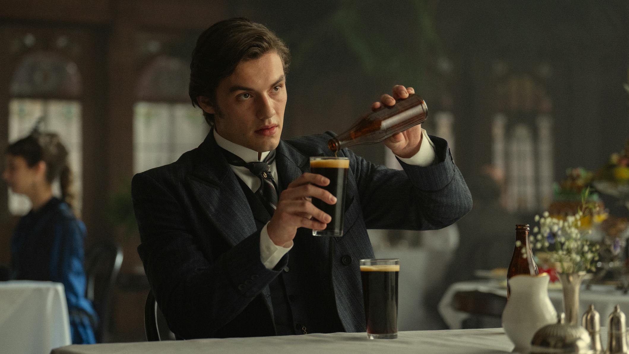 Louis Partridge i 'House of Guinness'