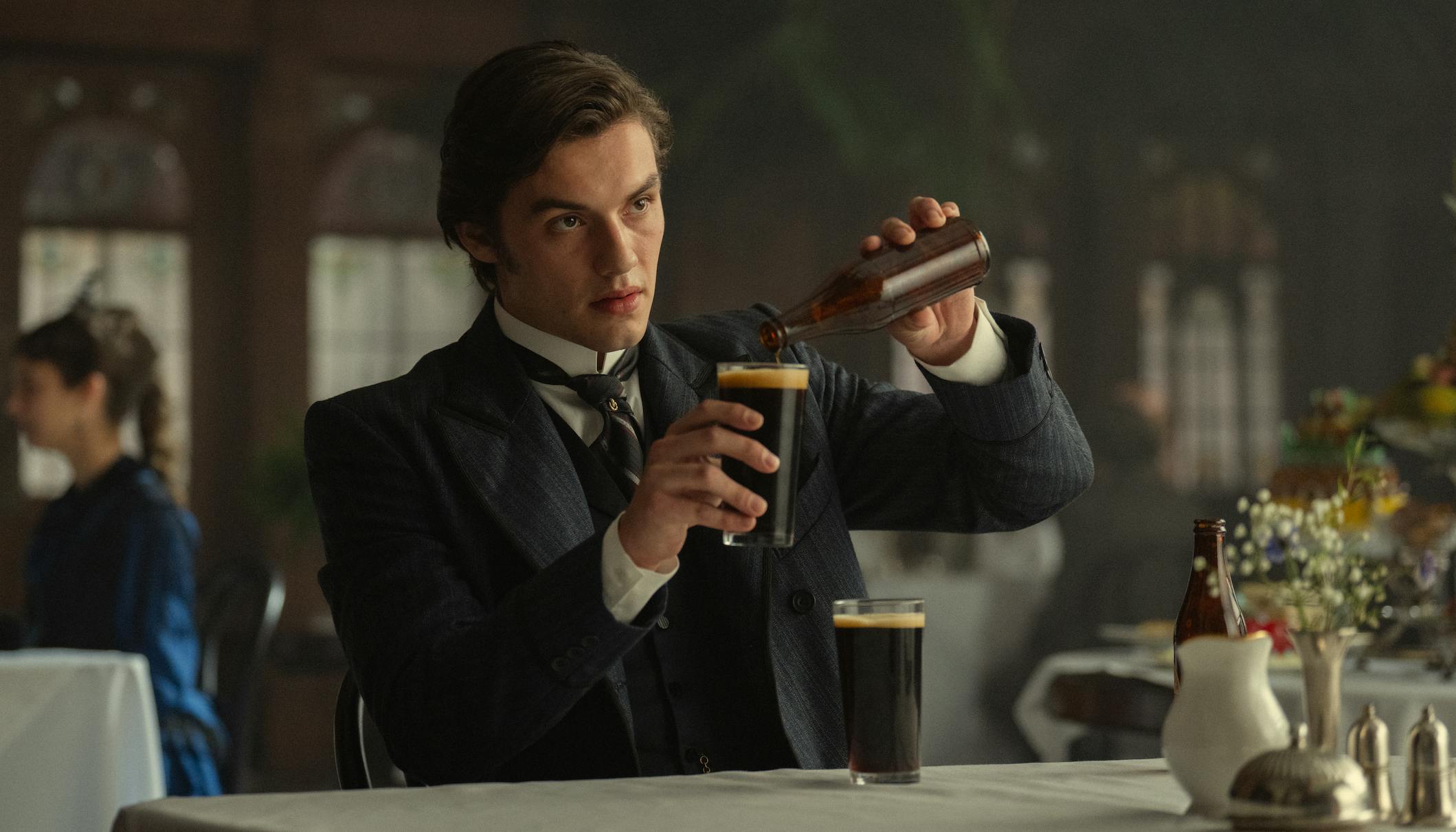 Louis Partridge i 'House of Guinness'