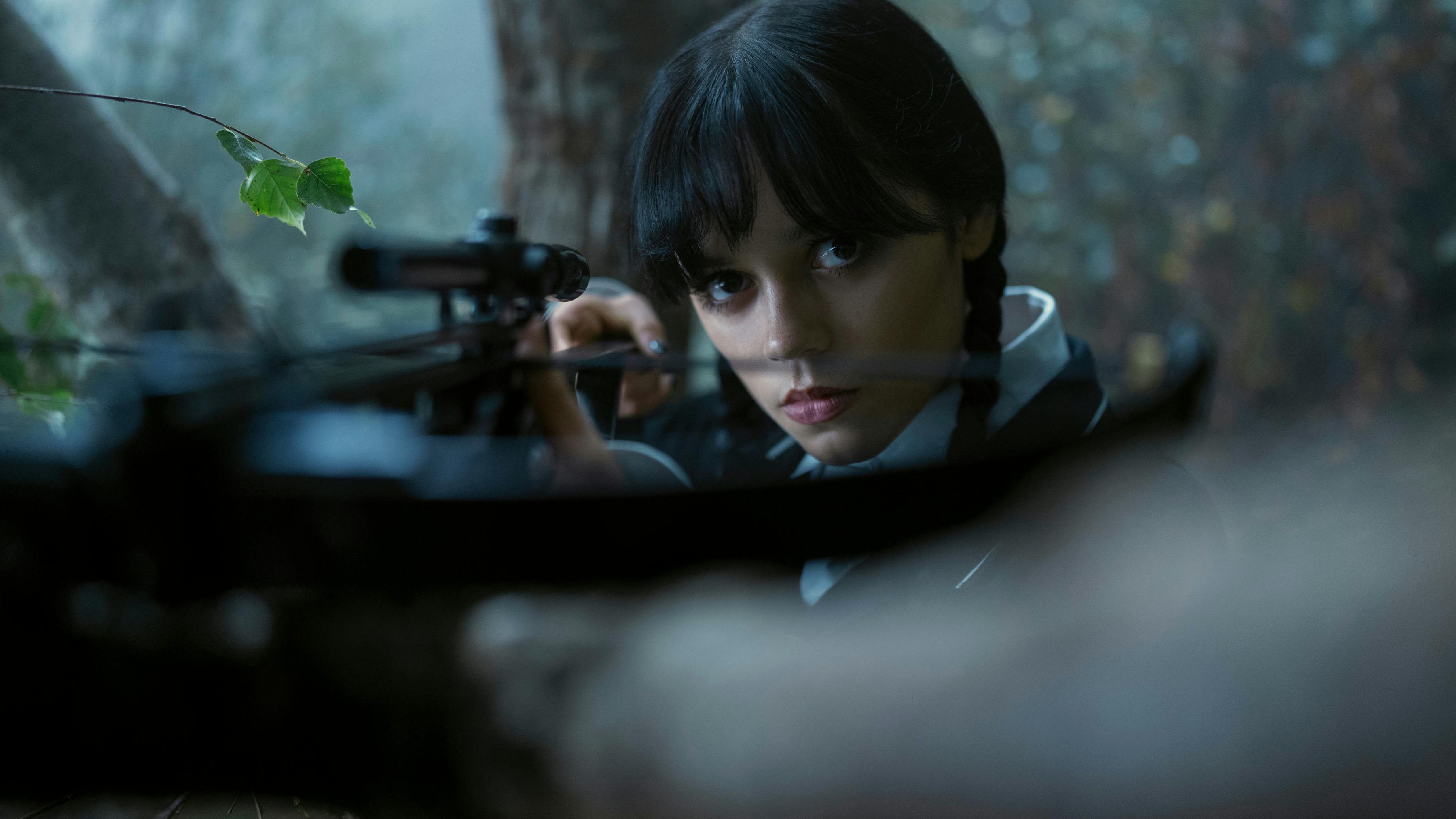 Wednesday anmeldelse. Jenna Ortega as Wednesday Addams in episode 208 of Wednesday. Cr. Bernard Walsh/Netflix © 2025