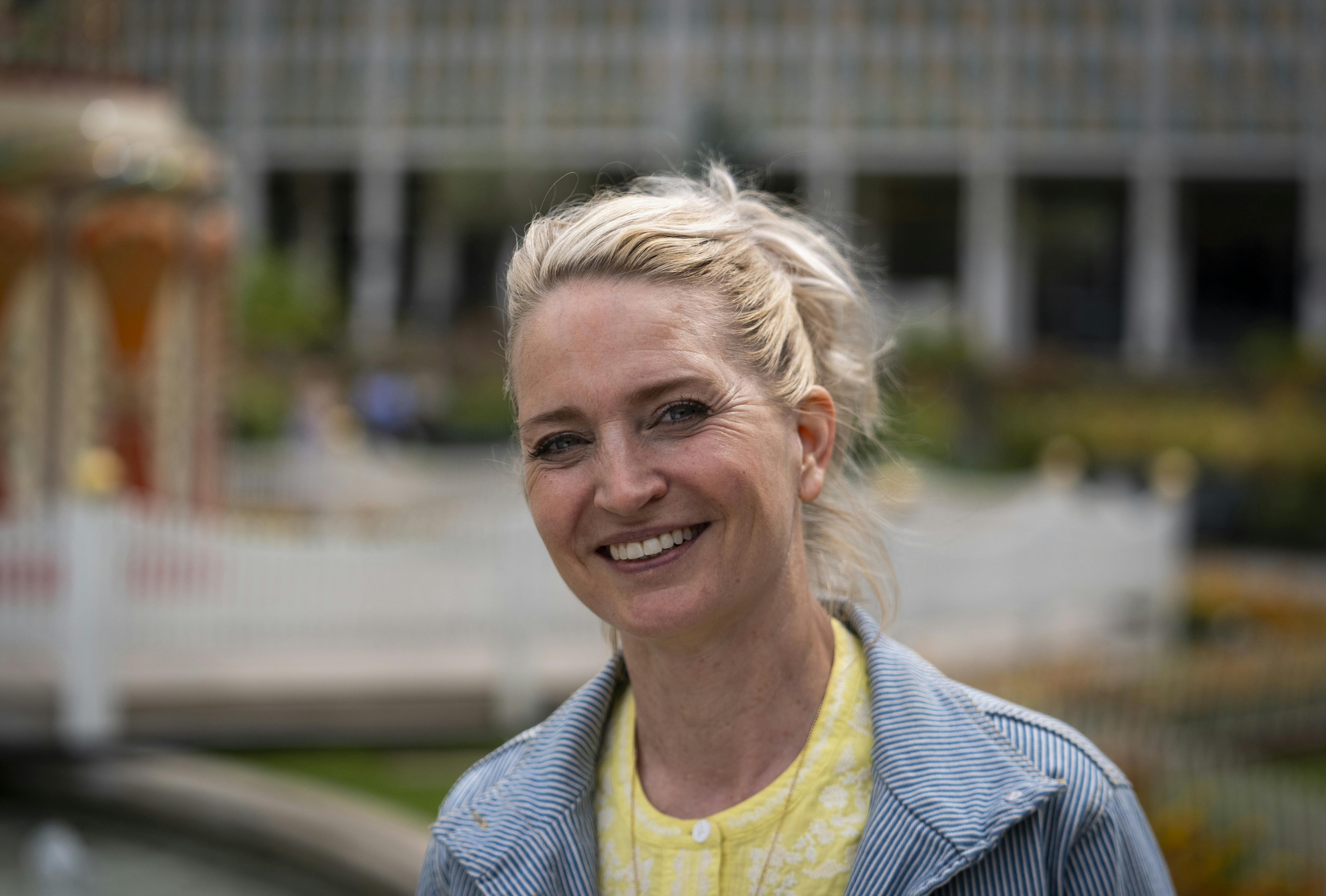 Næste sommer bliver Annette Heick revystjerne i Nykøbing Falster