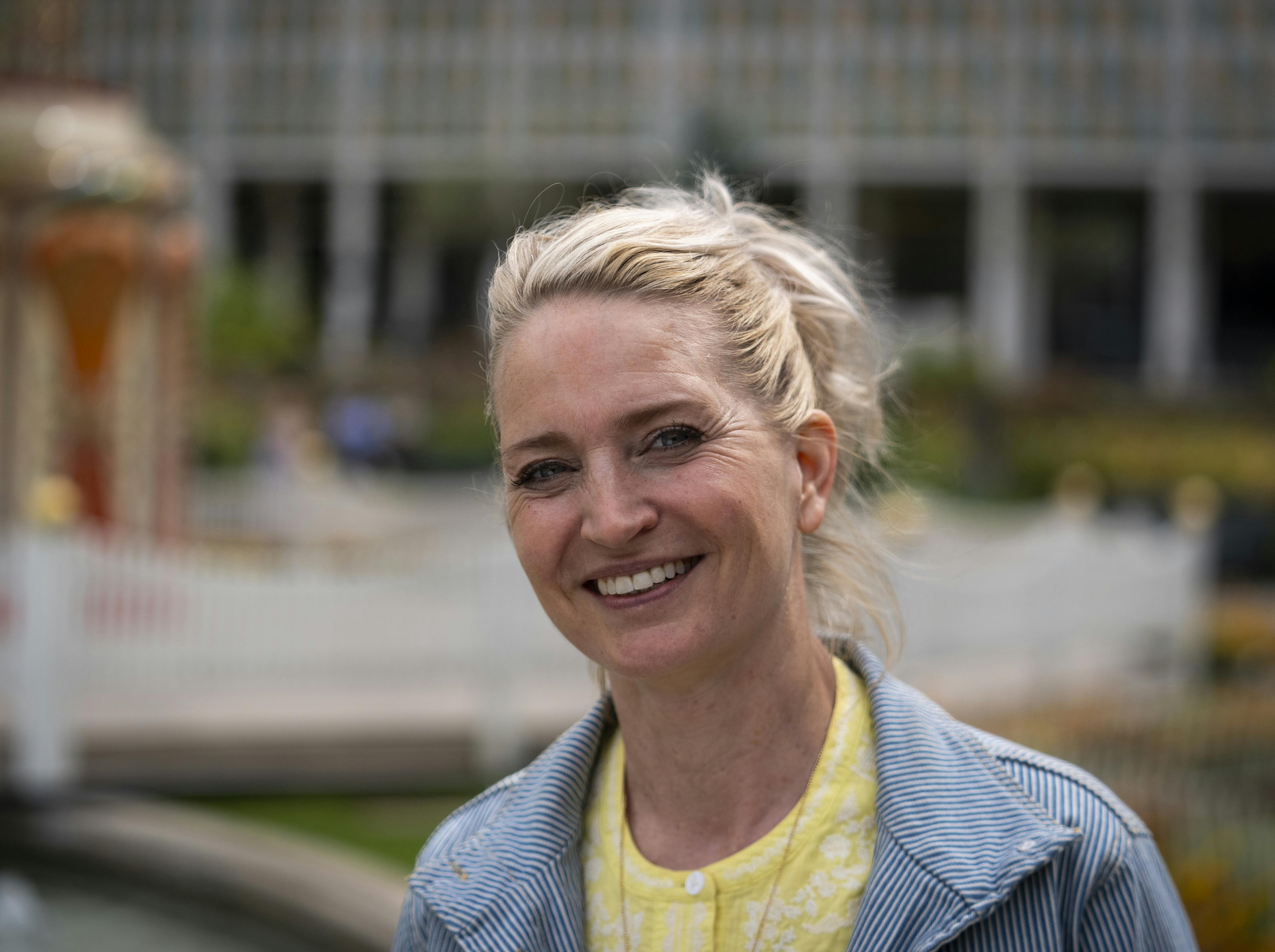 Næste sommer bliver Annette Heick revystjerne i Nykøbing Falster