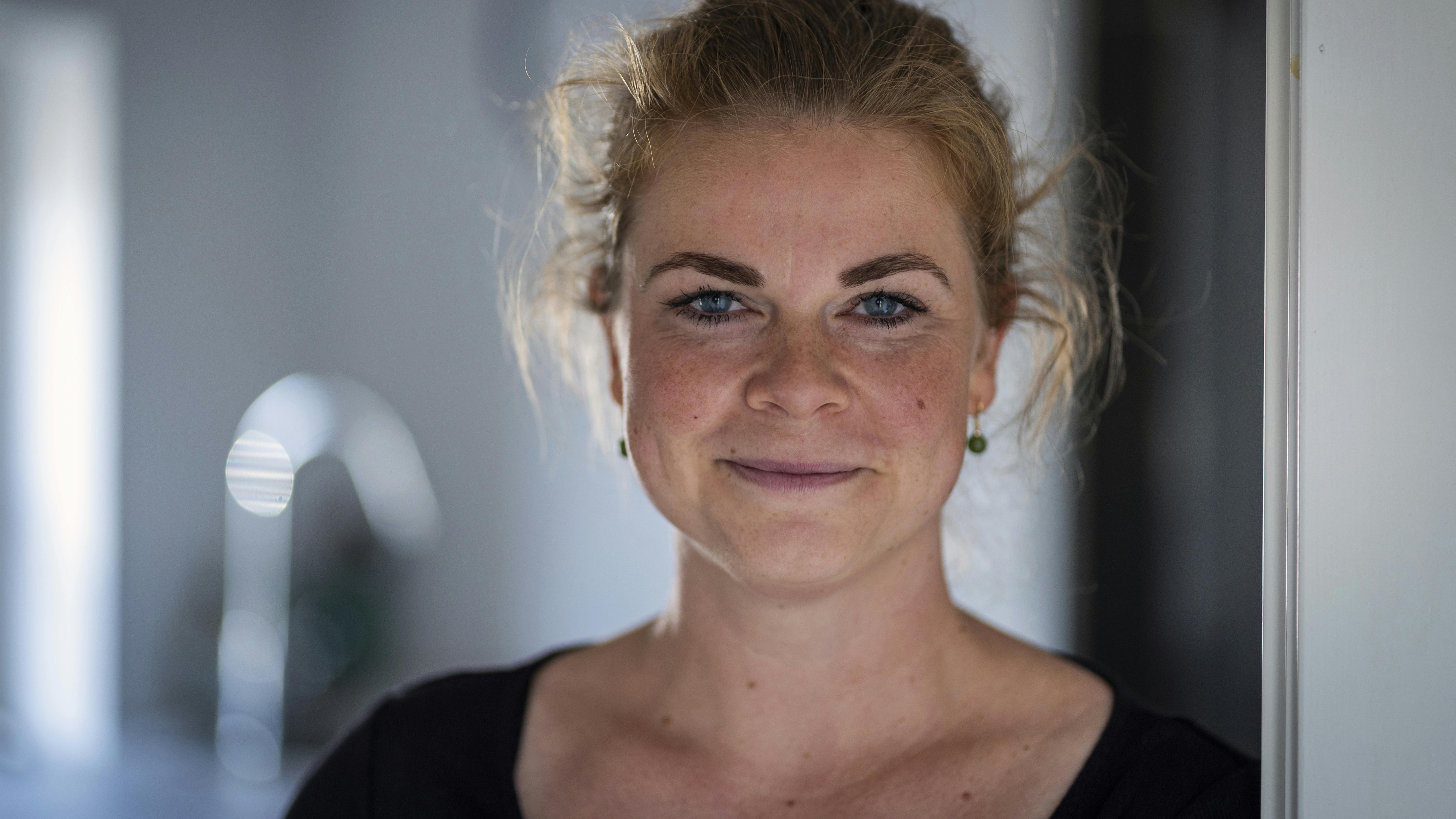 I dag ville Laura ønske, at hun havde trukket stikket, efter hun og Sonny kom hjem fra bryllupsrejsen i Island