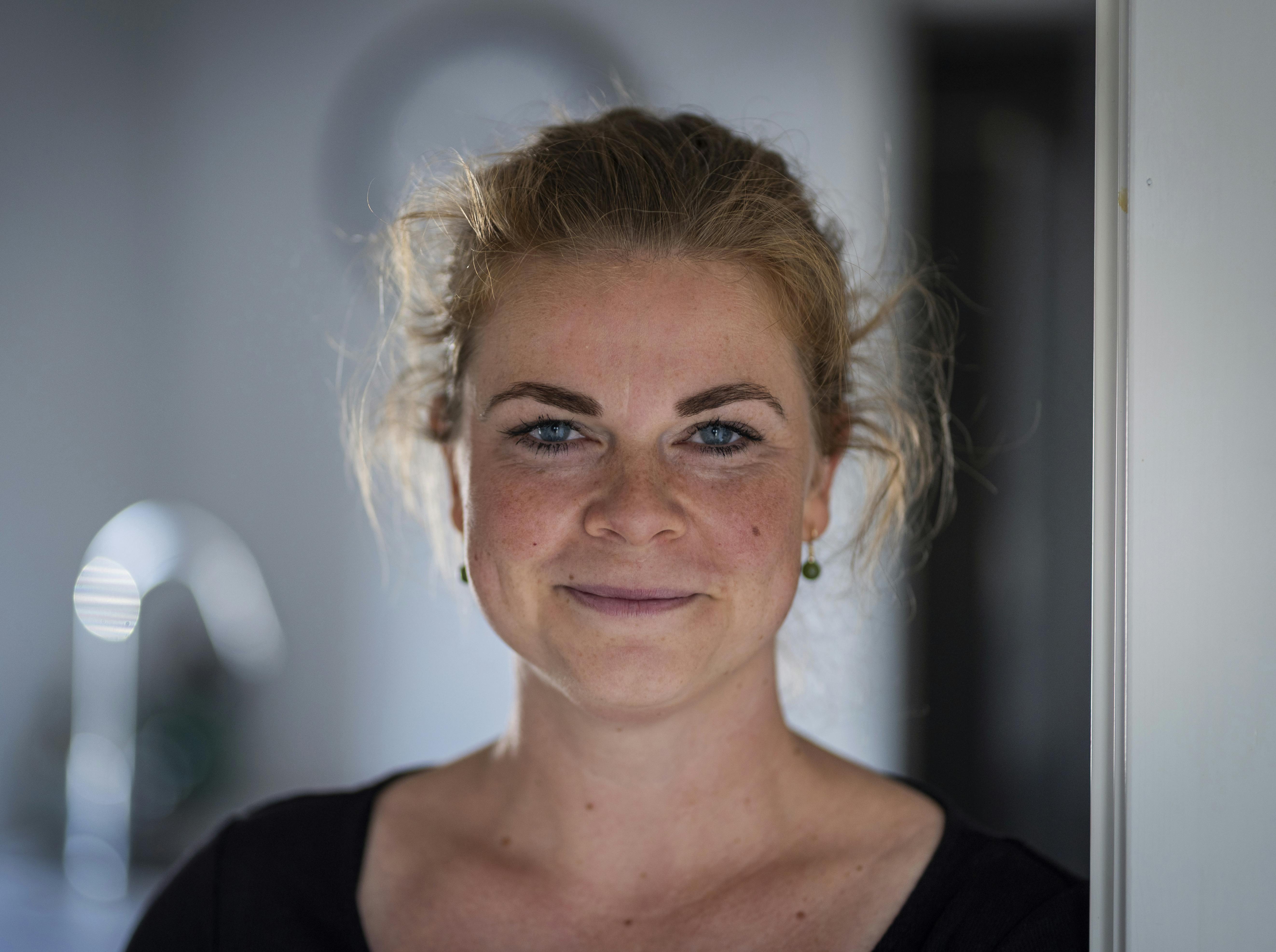 I dag ville Laura ønske, at hun havde trukket stikket, efter hun og Sonny kom hjem fra bryllupsrejsen i Island
