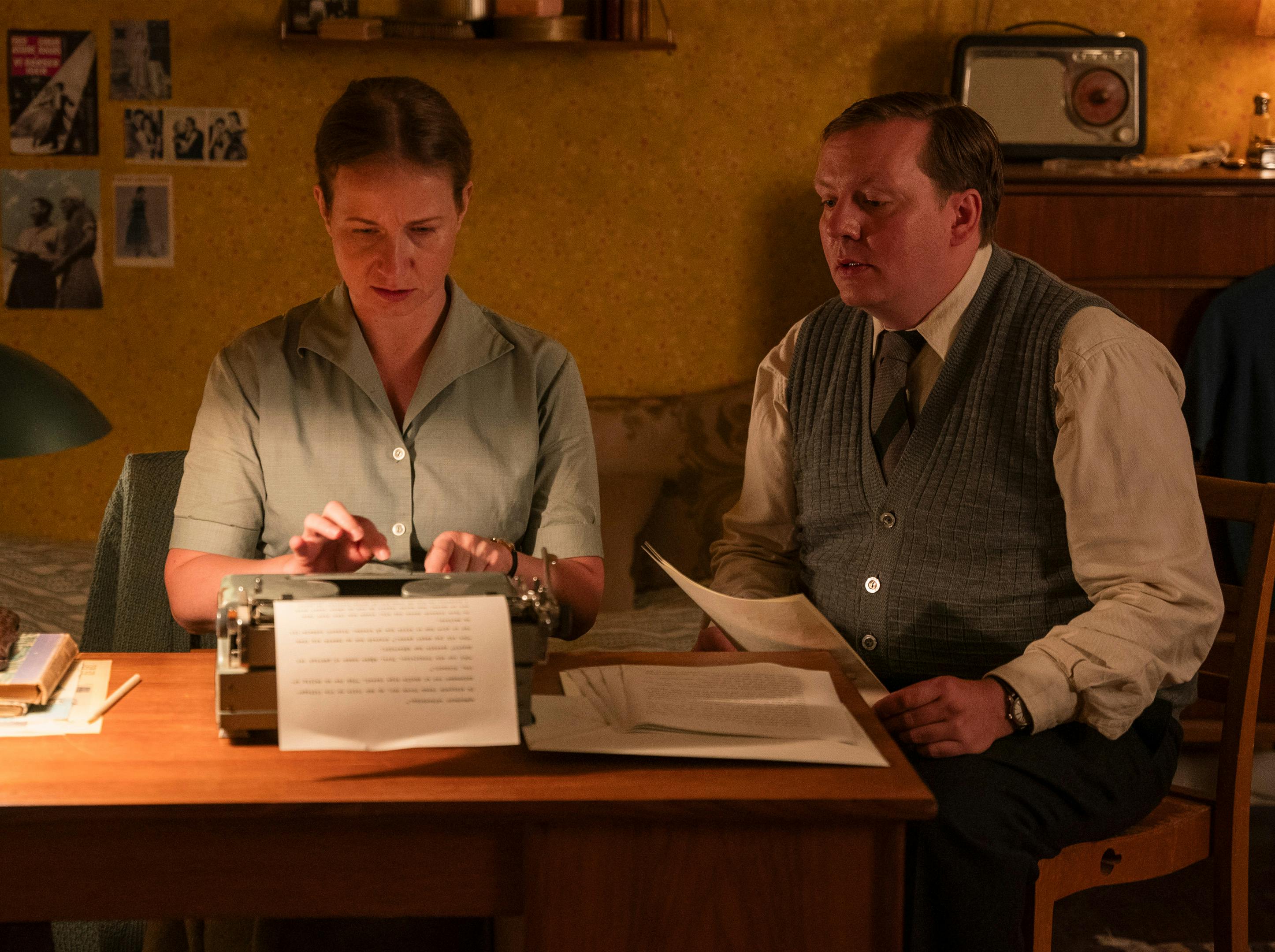 Else Andersen (Ulla Vejby) og Finn Jönsson (Jesper Ole Feit Andersen) i syvende sæson af 'Sygeplejeskolen'