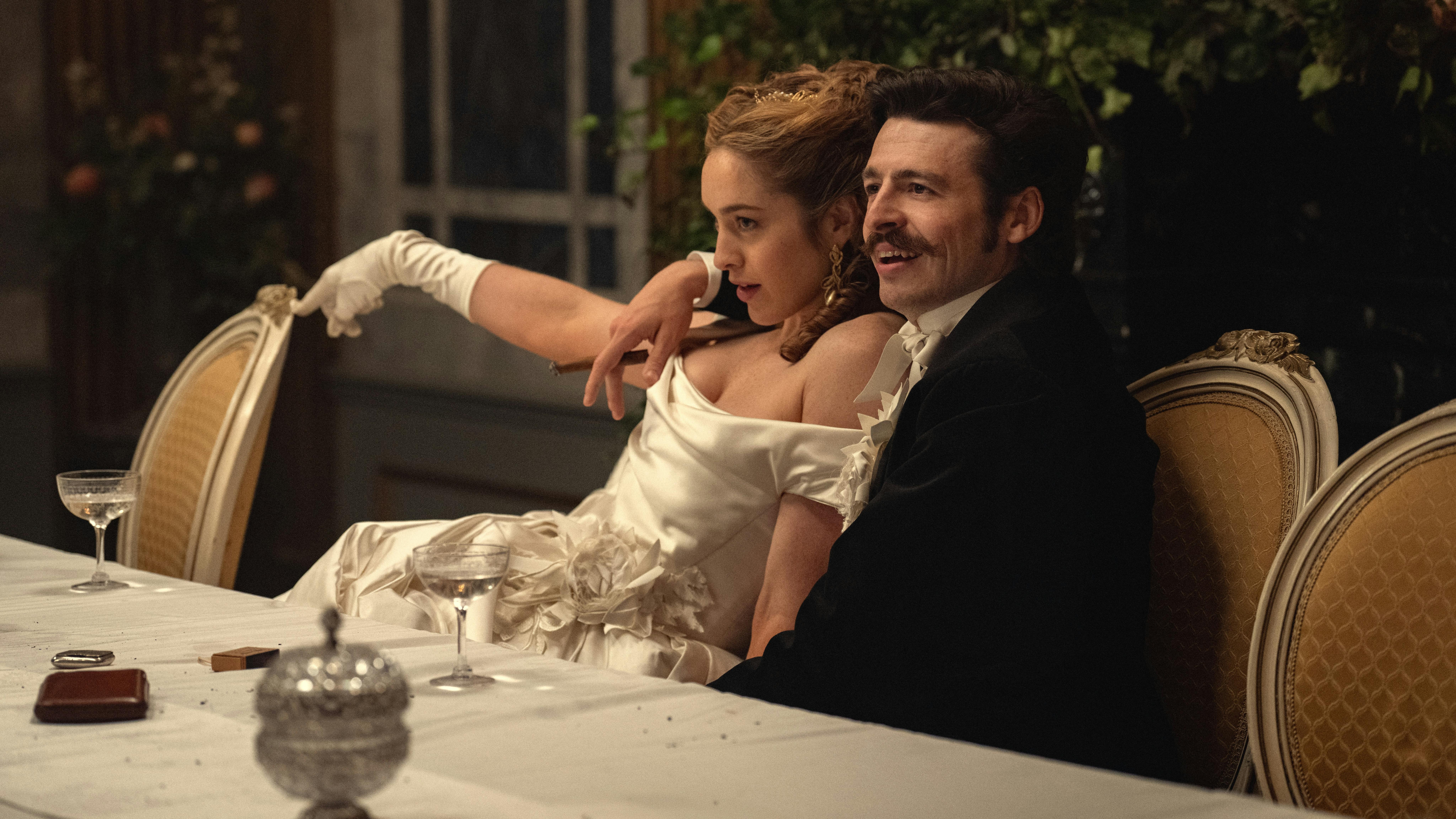 danielle galligan anthony boyle house of guinness anmeldelse