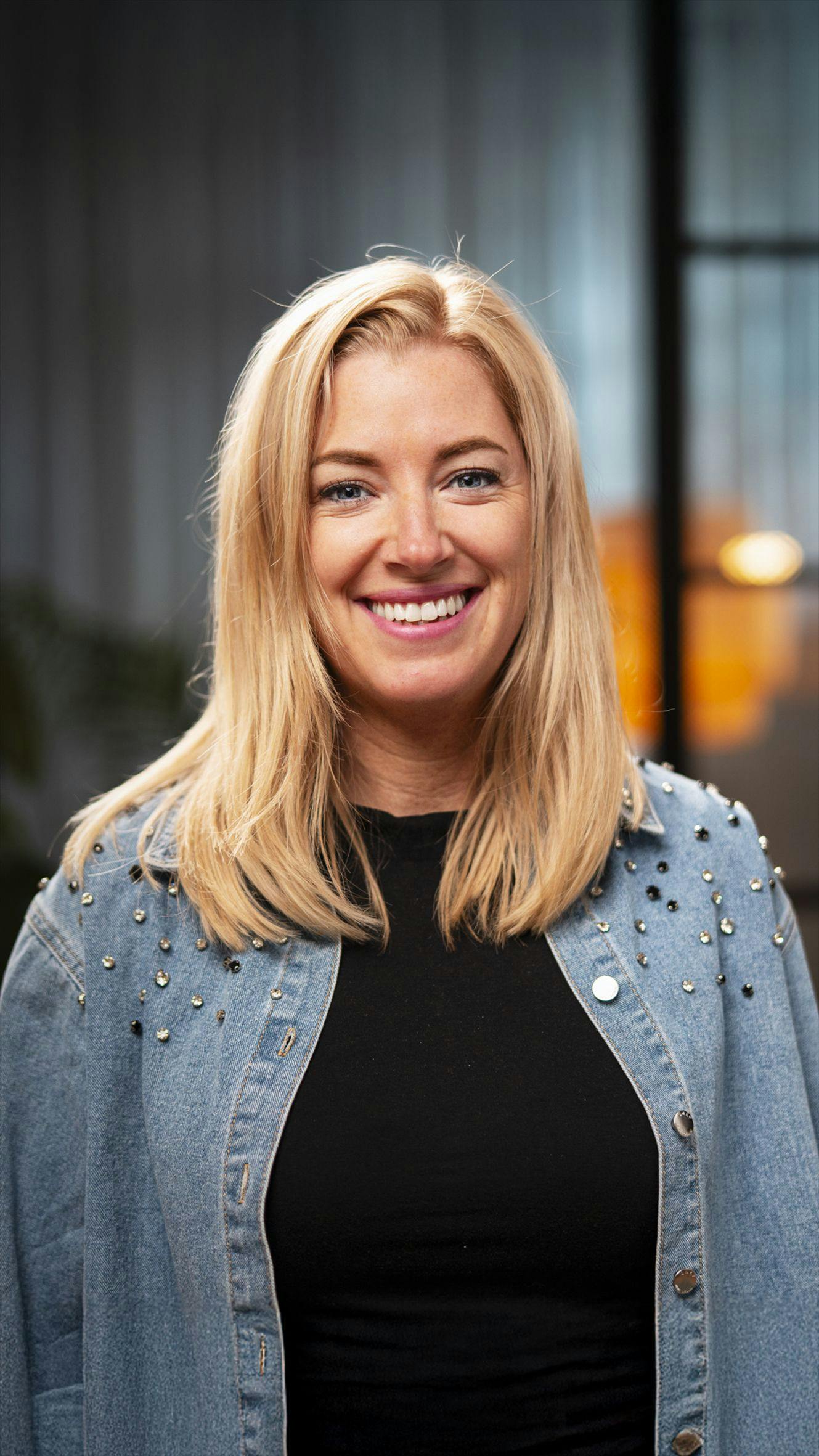 Dorthe fra den aktuelle sæson af 'Gift ved første blik' svarer på spørgsmål om kærlighed i serien "Hvad jeg ved om kærlighed"