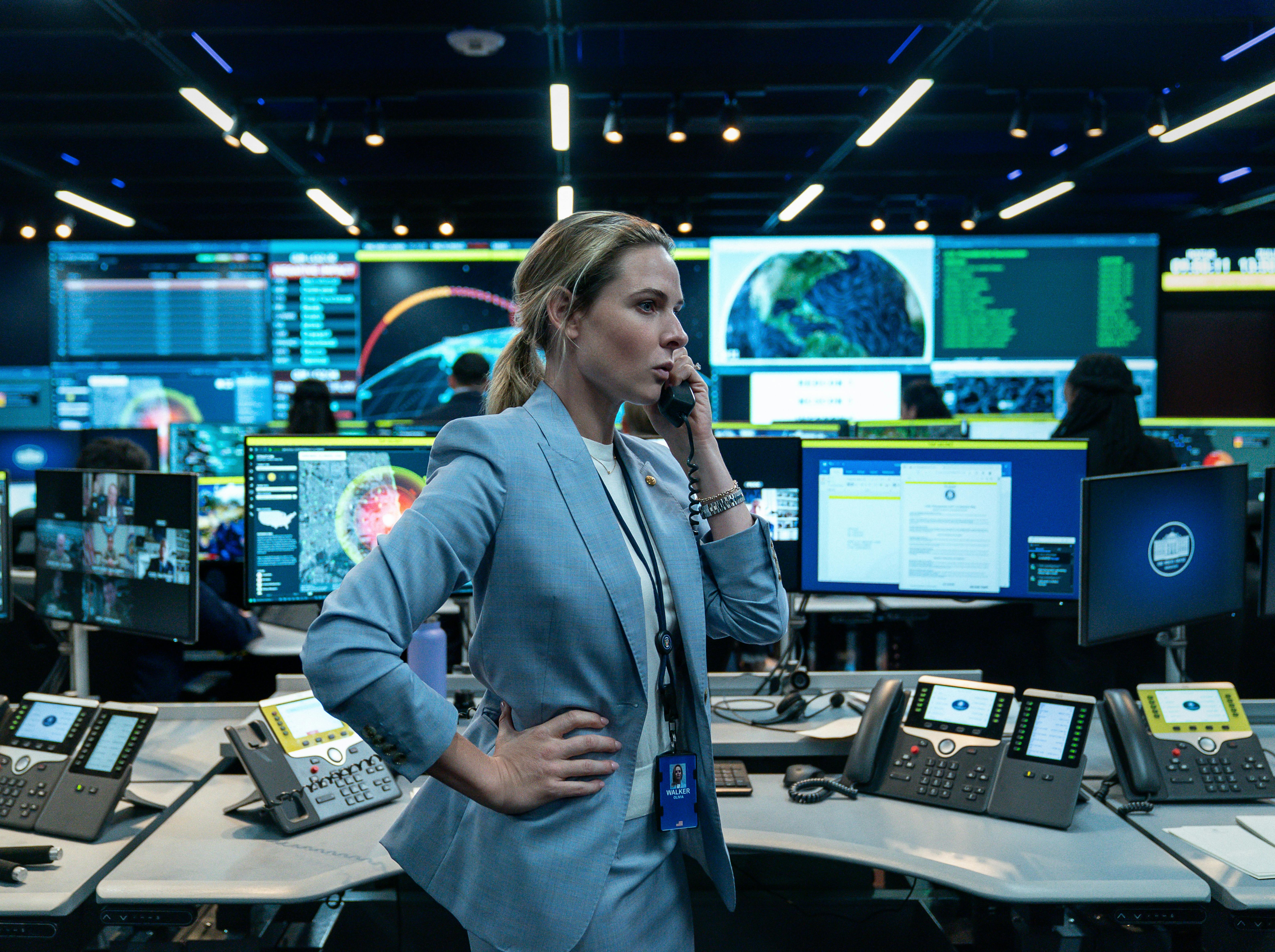 rebeacca ferguson a house of dynamite anmeldelse