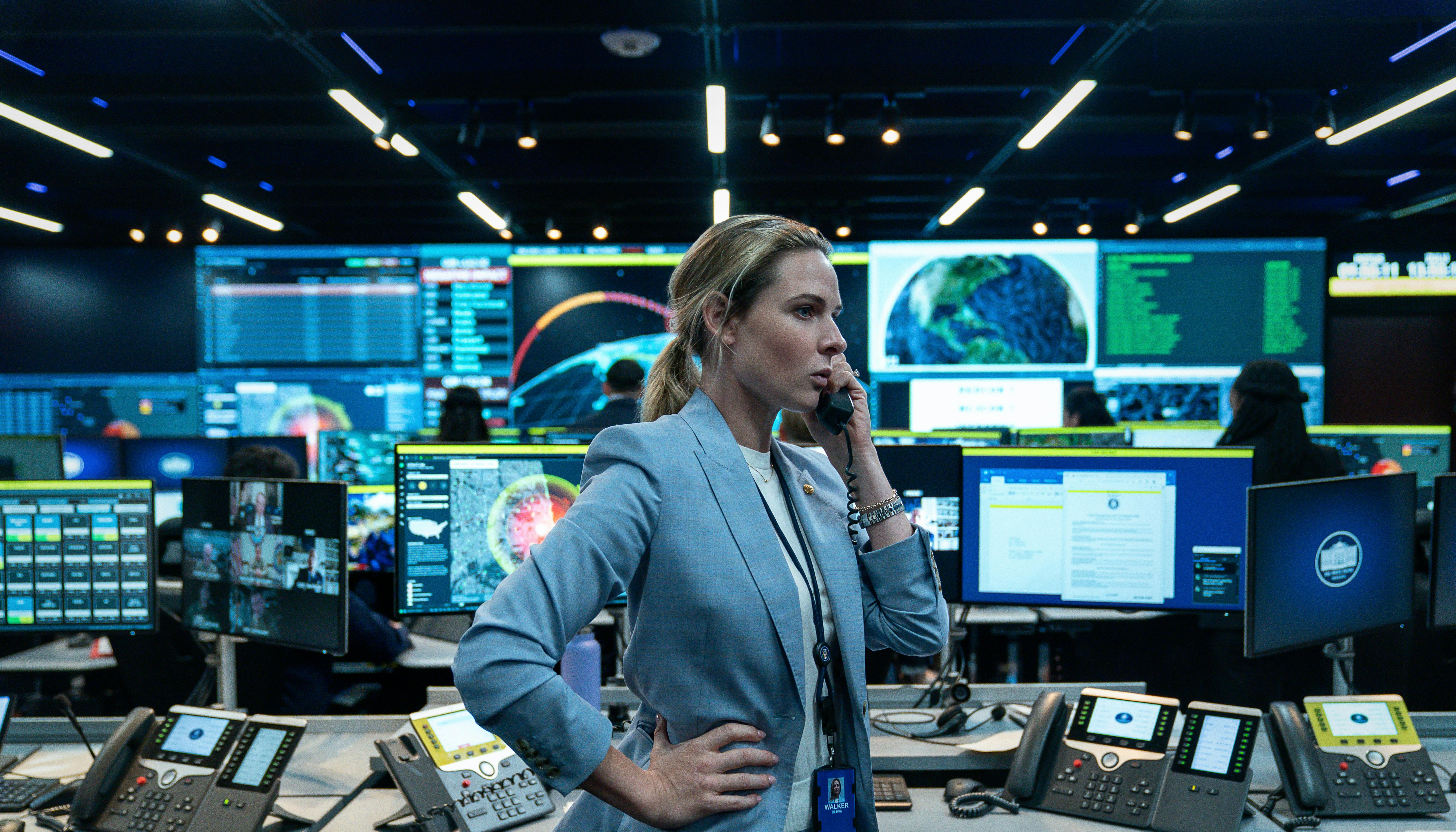 rebeacca ferguson a house of dynamite anmeldelse