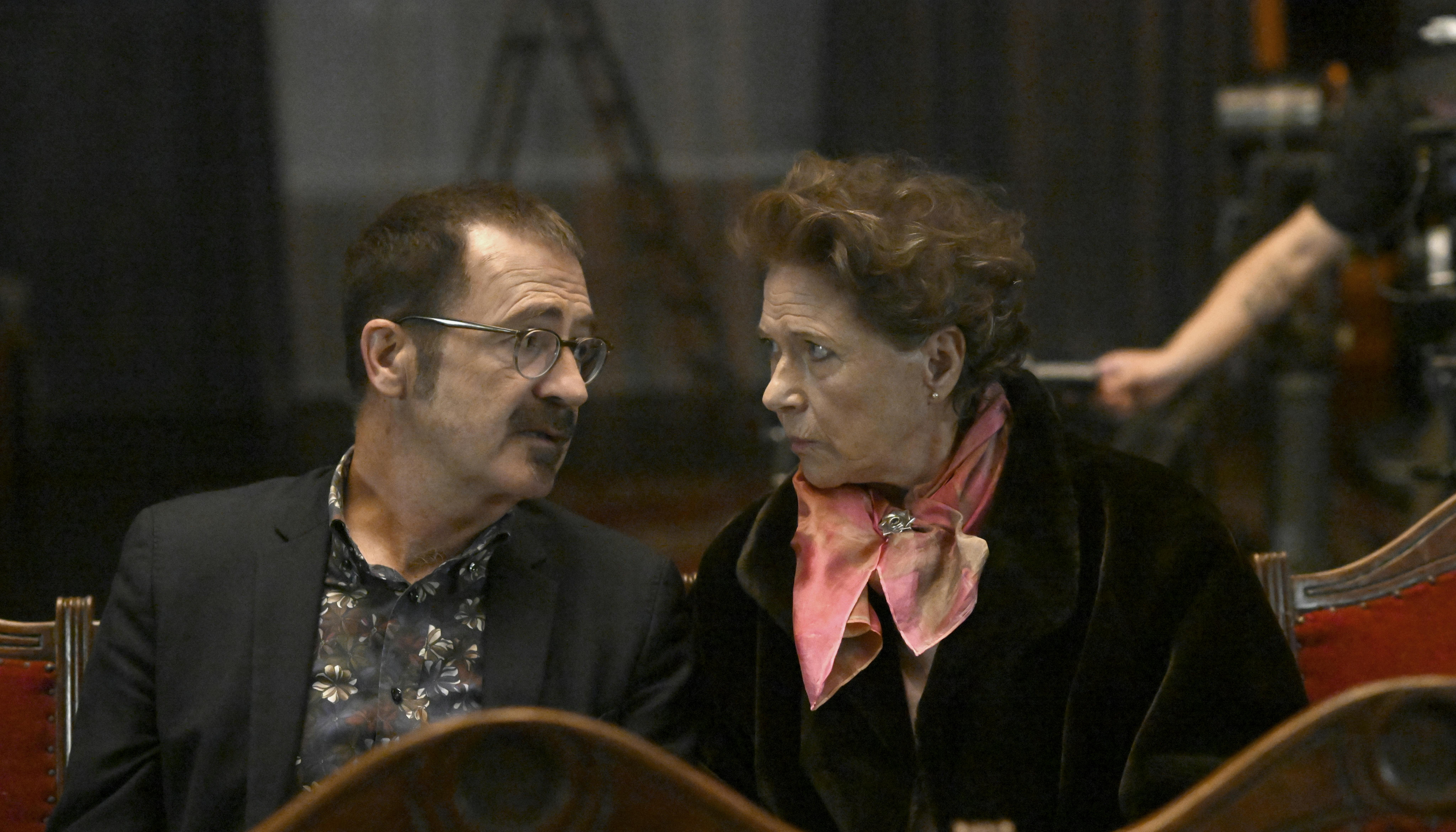 Adrian Hughes og Birthe Neumann i Jesper Dalgaards nye dokumentarfilm 'Mors drenge'