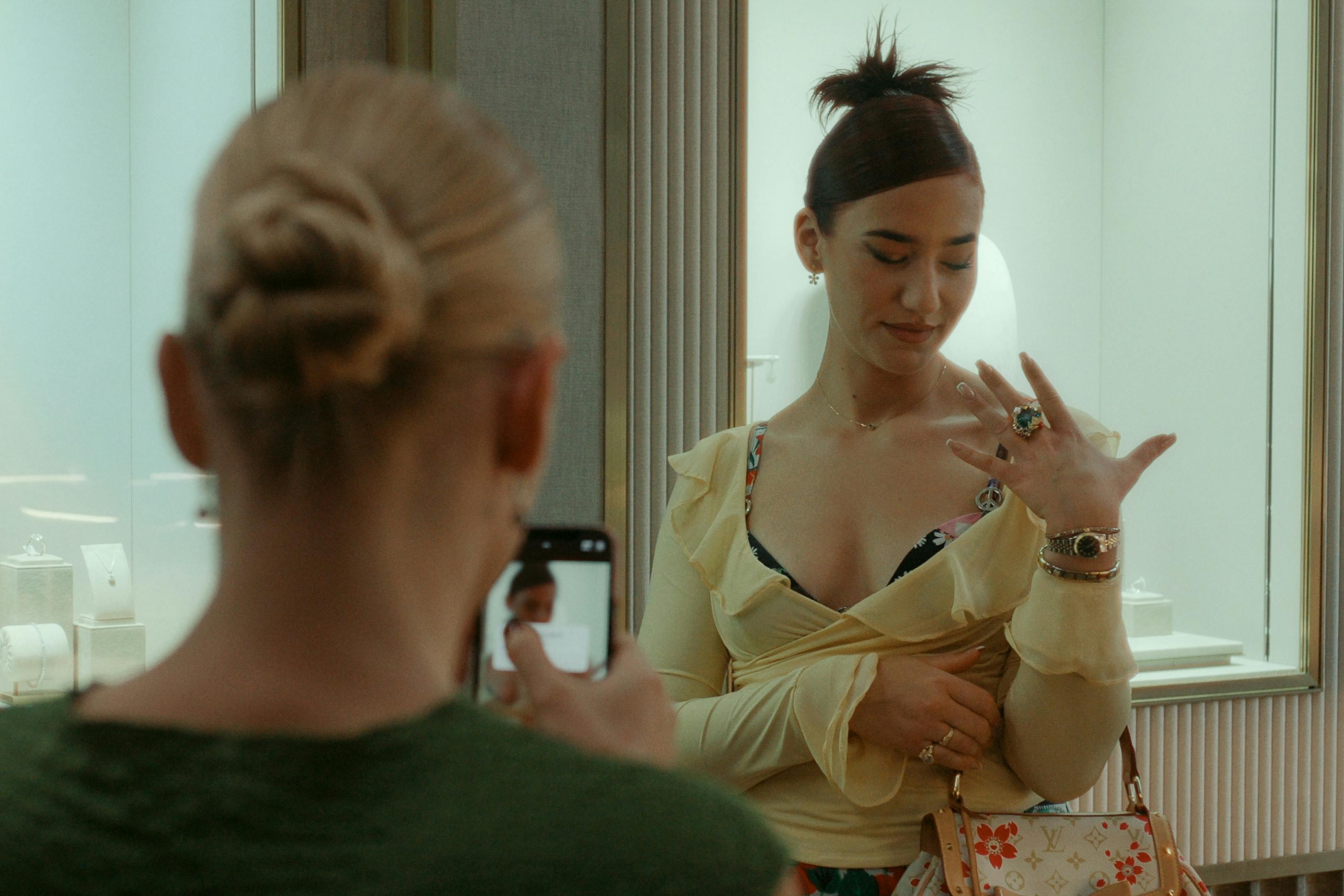 Maria Cordsen som Ashley i 'Legenden'