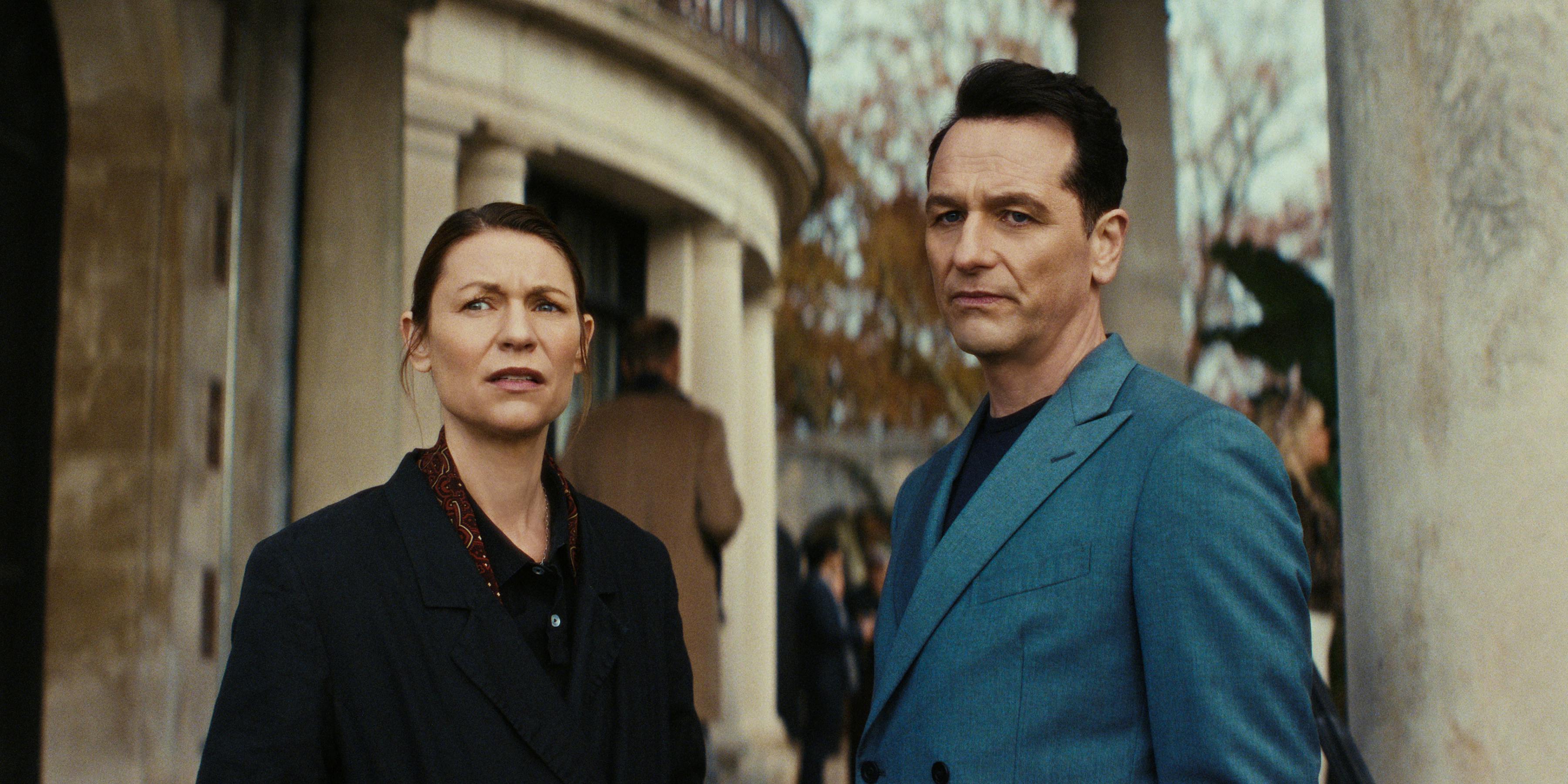 THE BEAST IN ME anmeldelse. (L to R) Claire Danes as Aggie Wiggs and Matthew Rhys as Nile Jarvis in Episode 103 of The Beast in Me. Cr. Courtesy of Netflix © 2025 