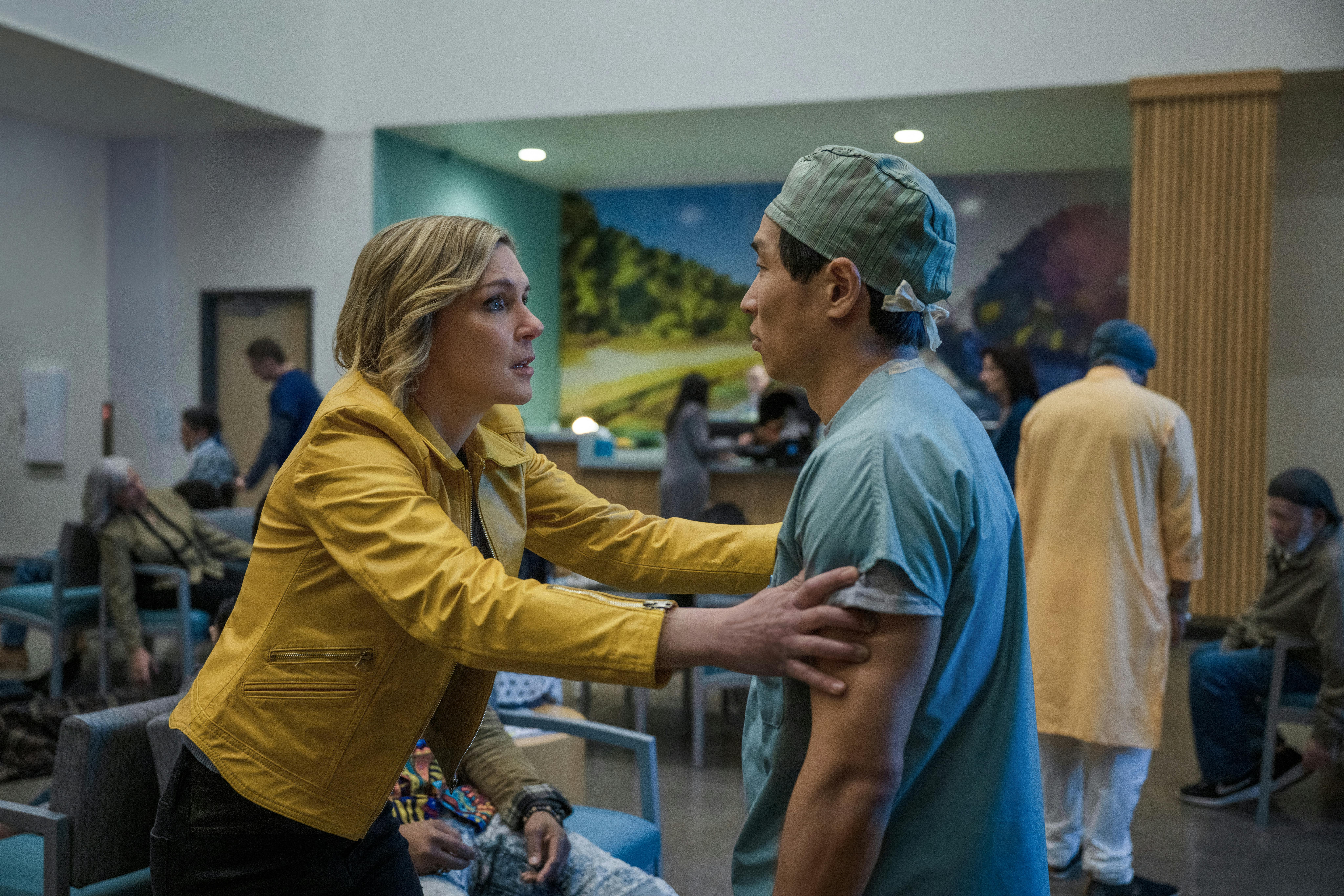 Hvad skal jeg streame i november 2025? Rhea Seehorn i 'Pluribus'
