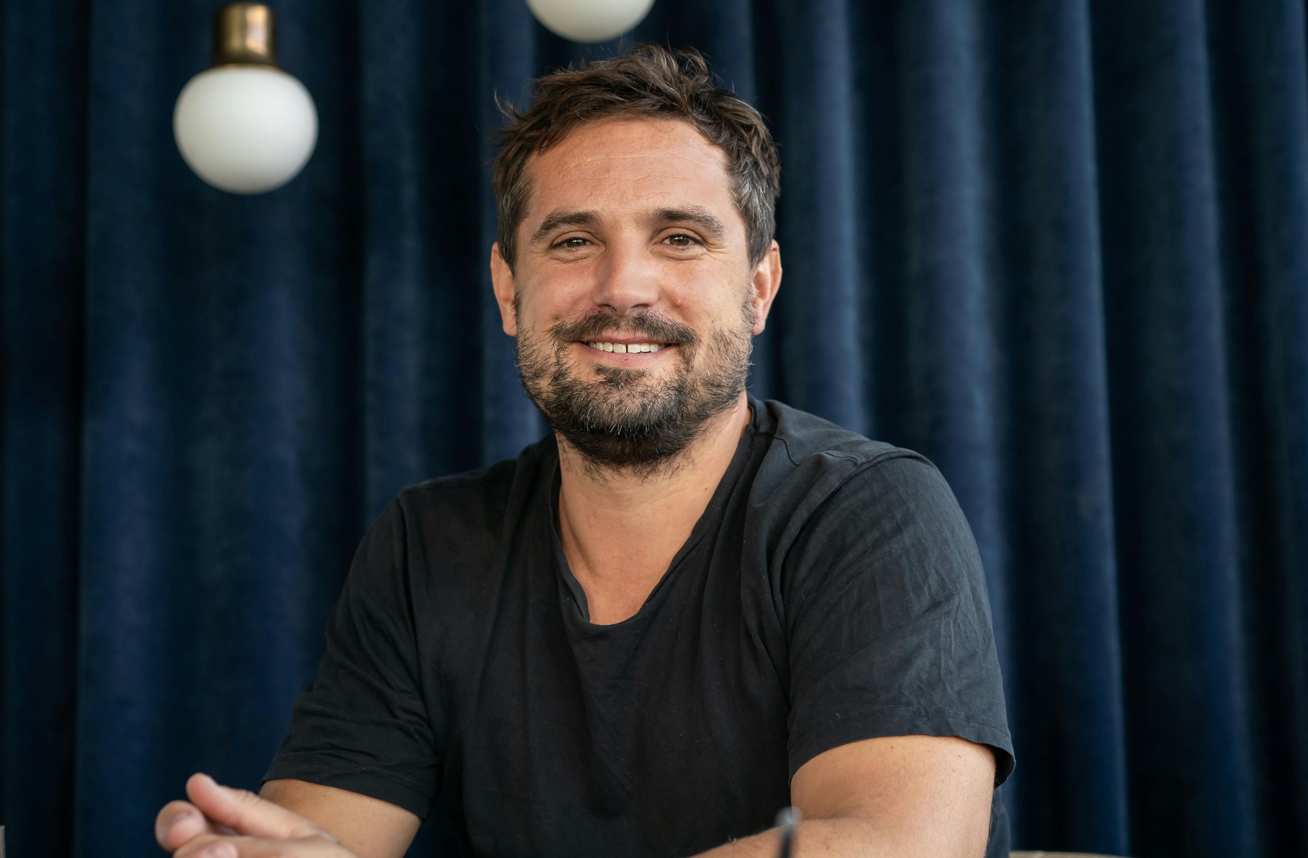 Skuespiller og instruktør Christian Tafdrup deler de bøger, han vender tilbage til igen og igen – og fortæller, hvorfor netop de har været med til at forme ham