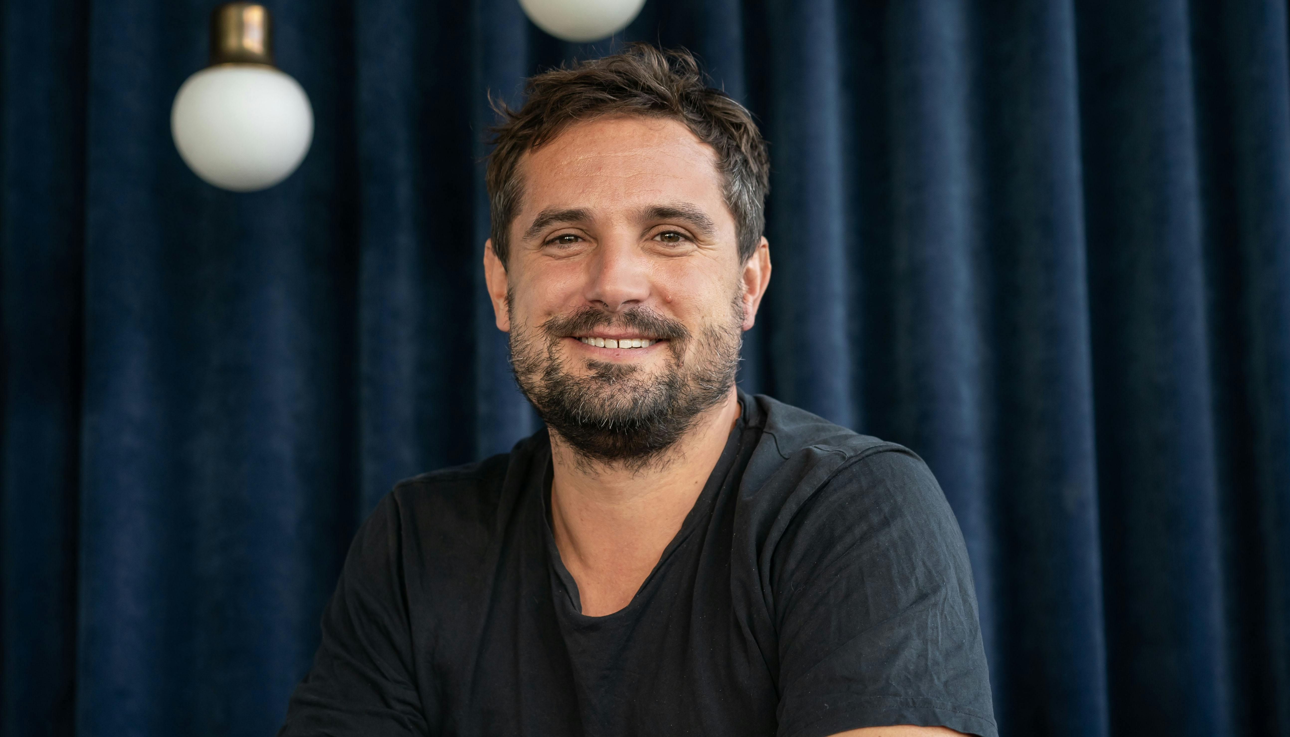 Skuespiller og instruktør Christian Tafdrup deler de bøger, han vender tilbage til igen og igen – og fortæller, hvorfor netop de har været med til at forme ham