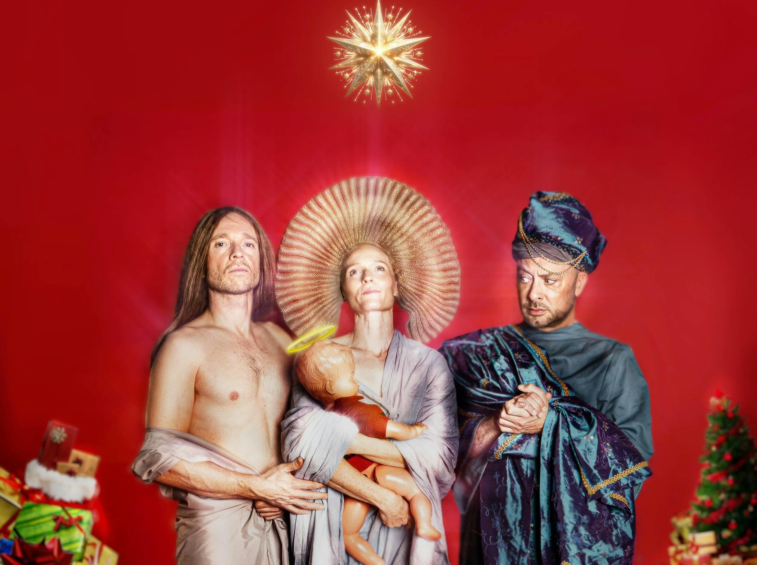 Anmeldelse af 'Genbrugsjul med Platt-form' på Aveny-T