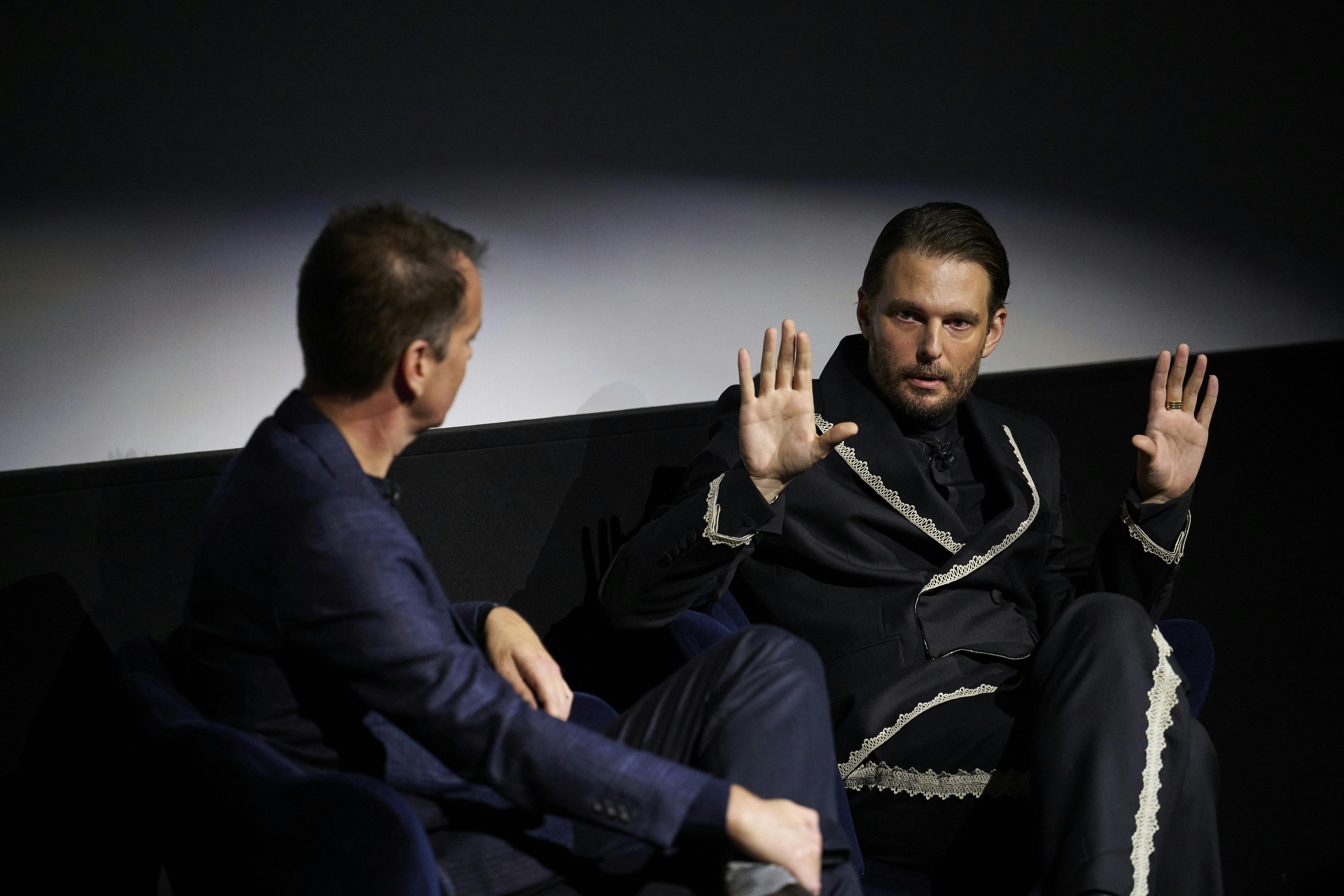 HBO Max' CEO Casey Bloys og Euphoria-skaber Sam Levinson i samtale om seriens tredje sæson ved HBO Max' Global Content Showcase i London