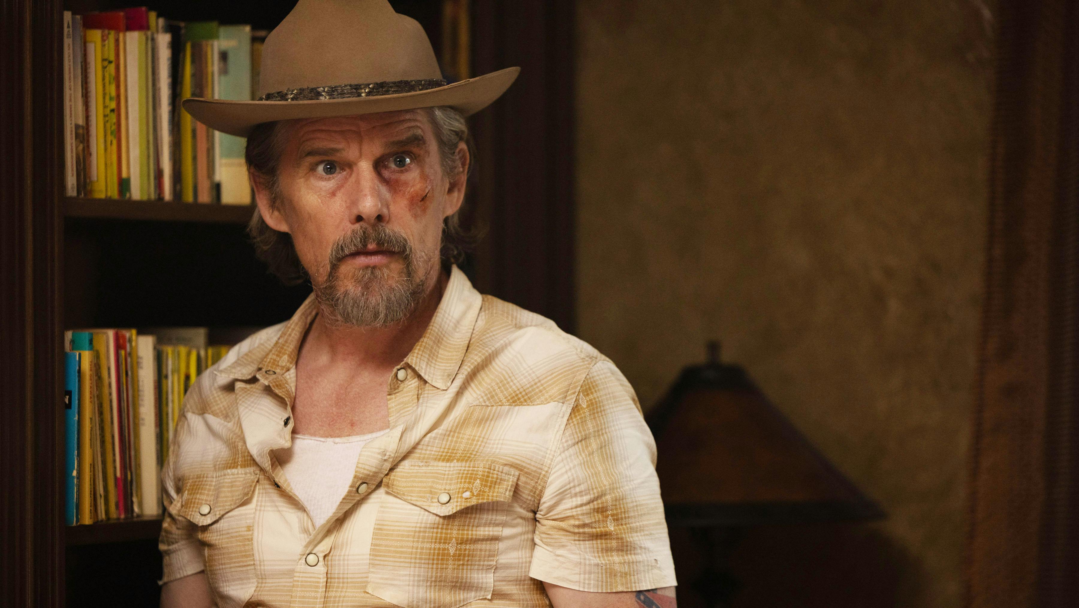 Ethan Hawke som Lee Raybon i 'The Lowdown' på Disney+