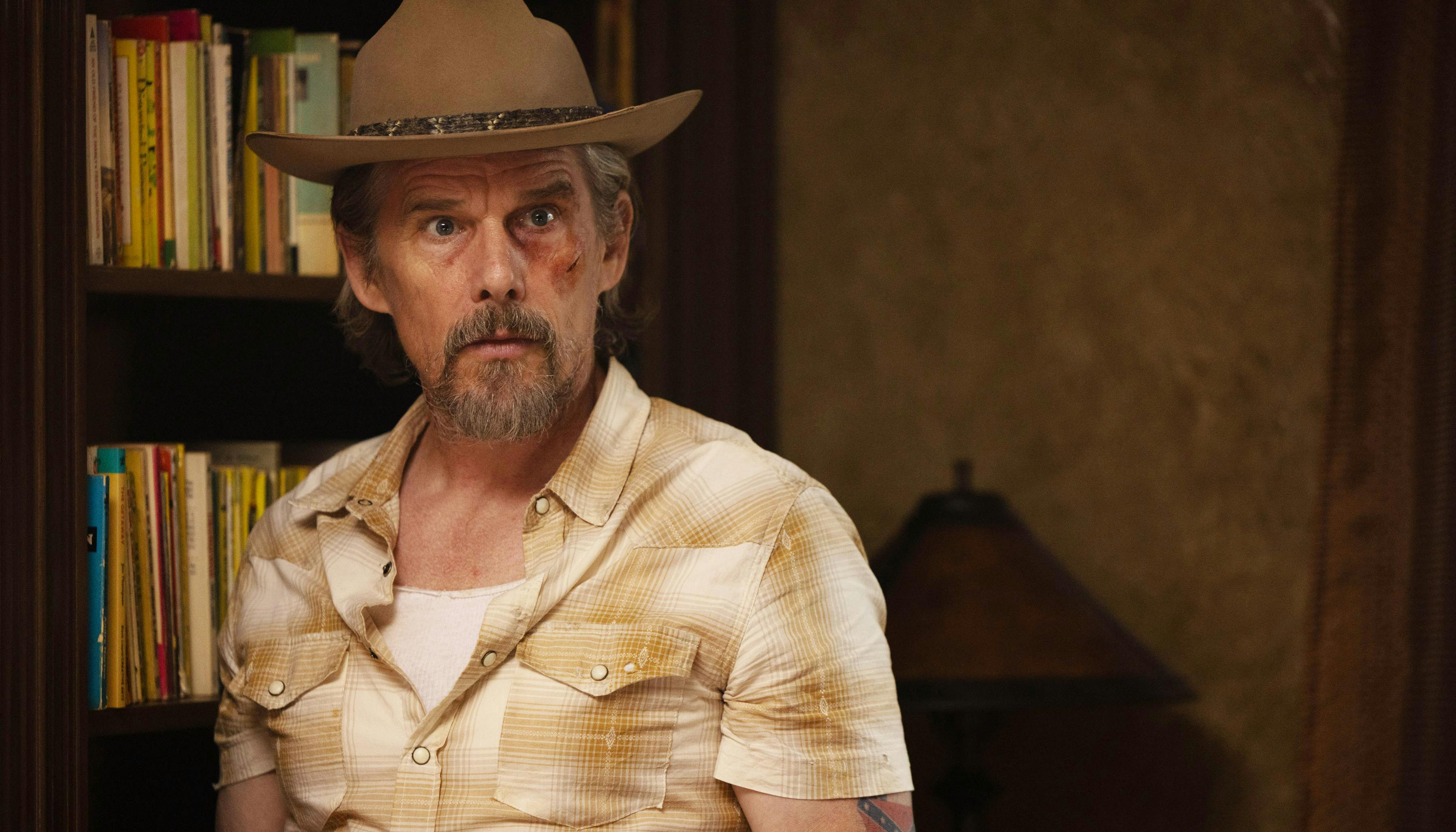 Ethan Hawke som Lee Raybon i 'The Lowdown' på Disney+