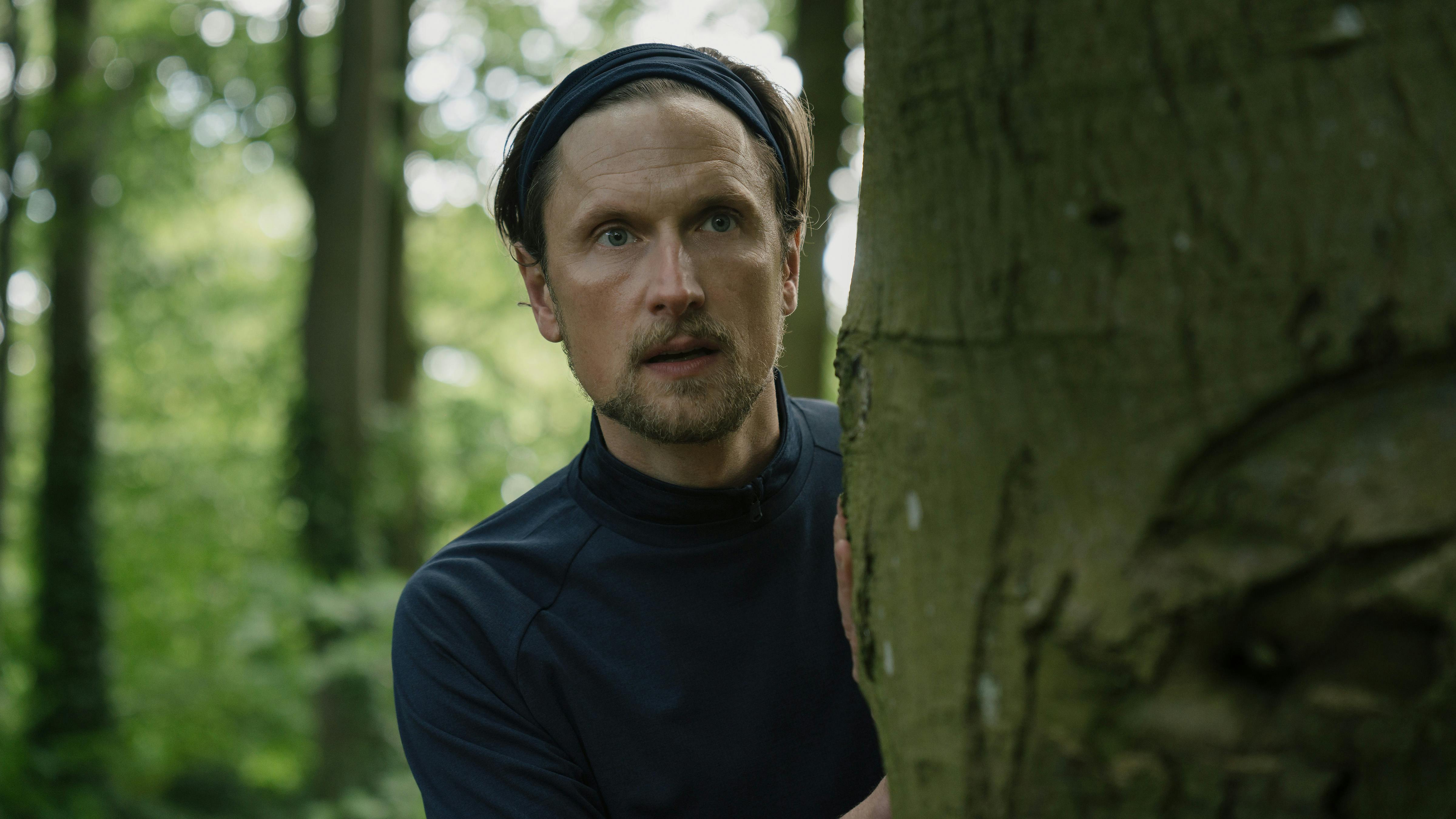 Anmeldelse af 'Mand op!' af Frederikke Aspöck