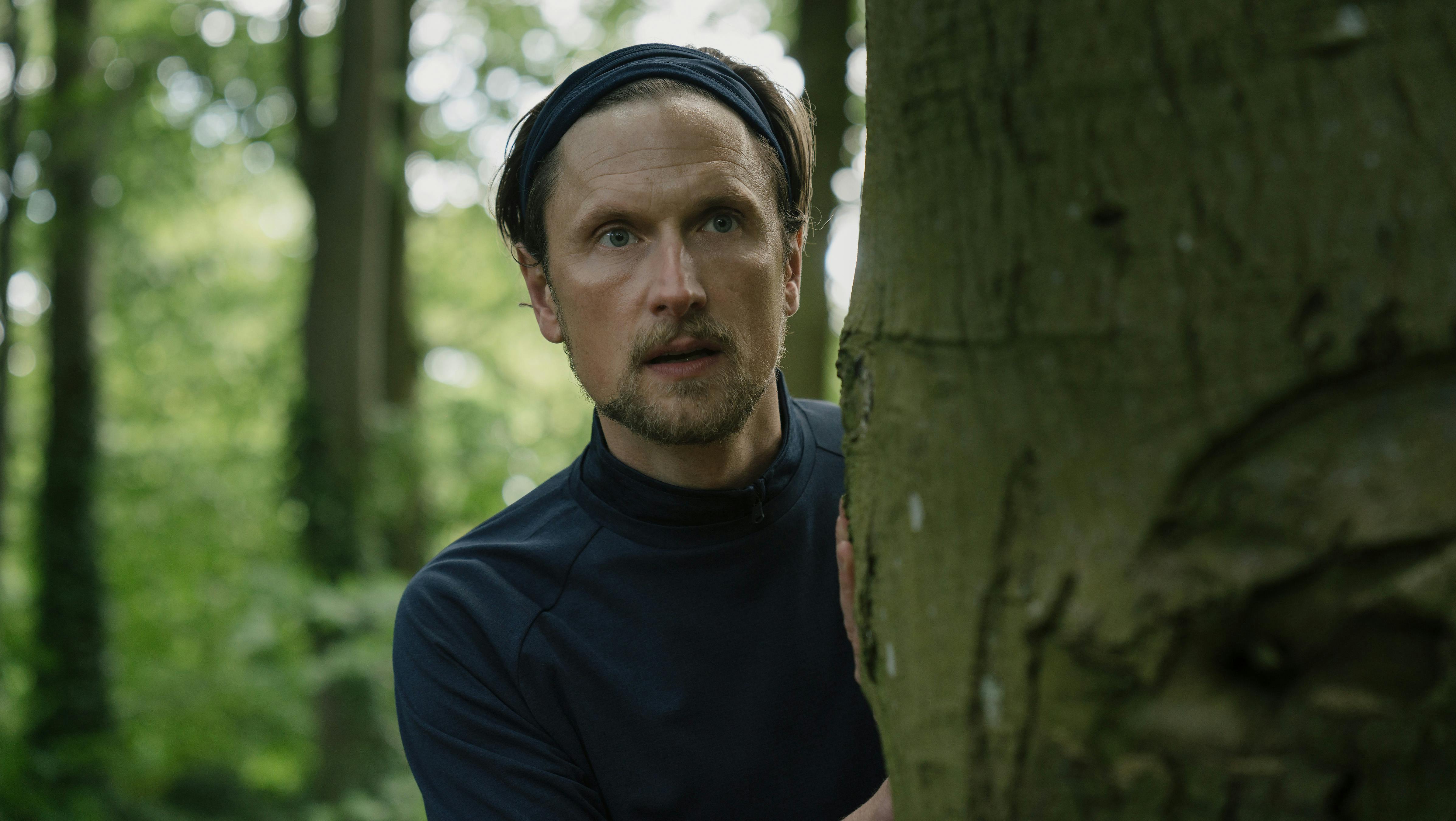 Anmeldelse af 'Mand op!' af Frederikke Aspöck