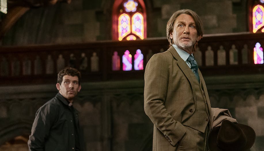 Anmeldelse af 'Wake Up Dead Man: A Knives Out Mystery' på Netflix