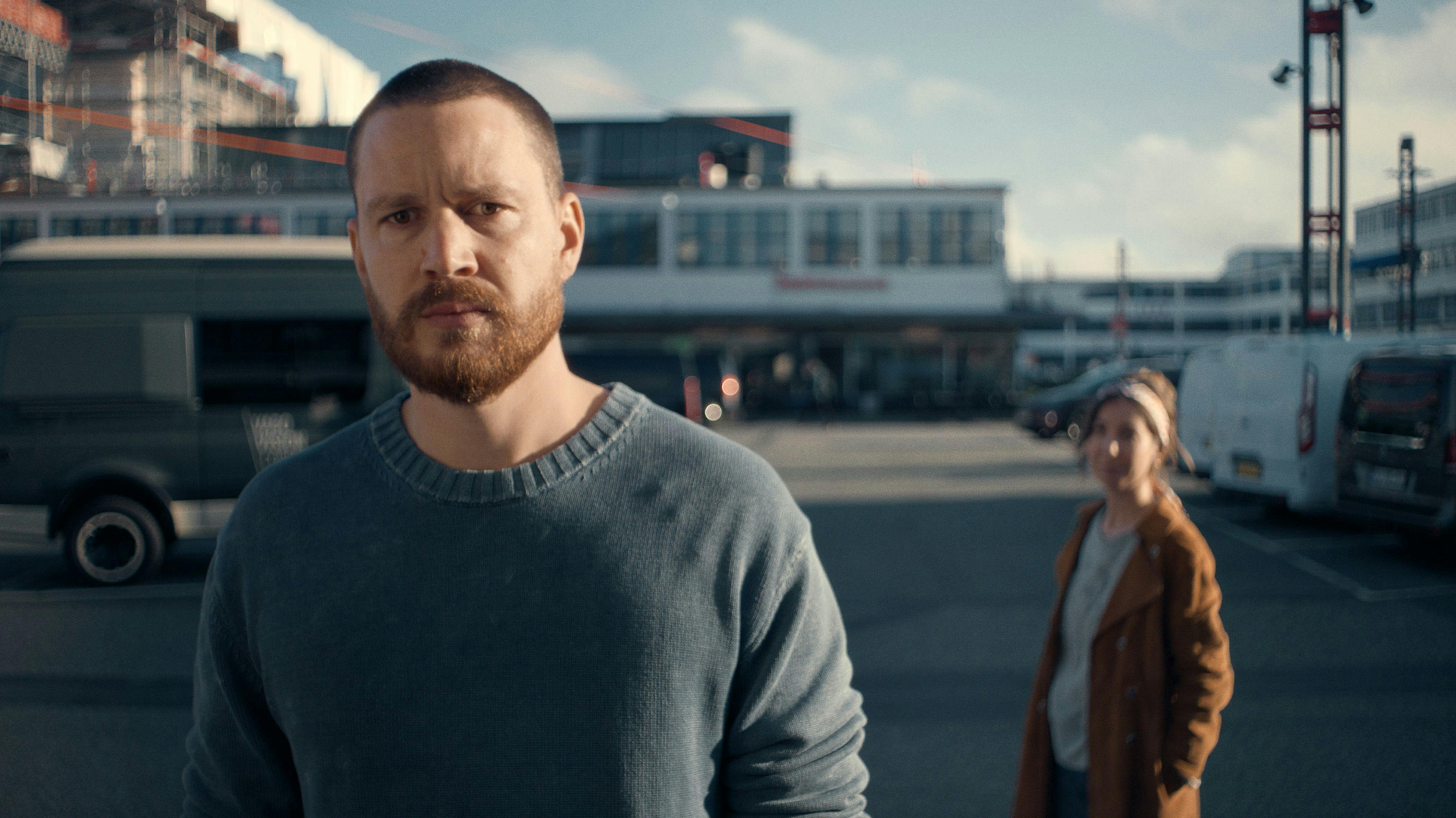 Anmeldelse af 'Bag enhver mand' sæson 2 på DR