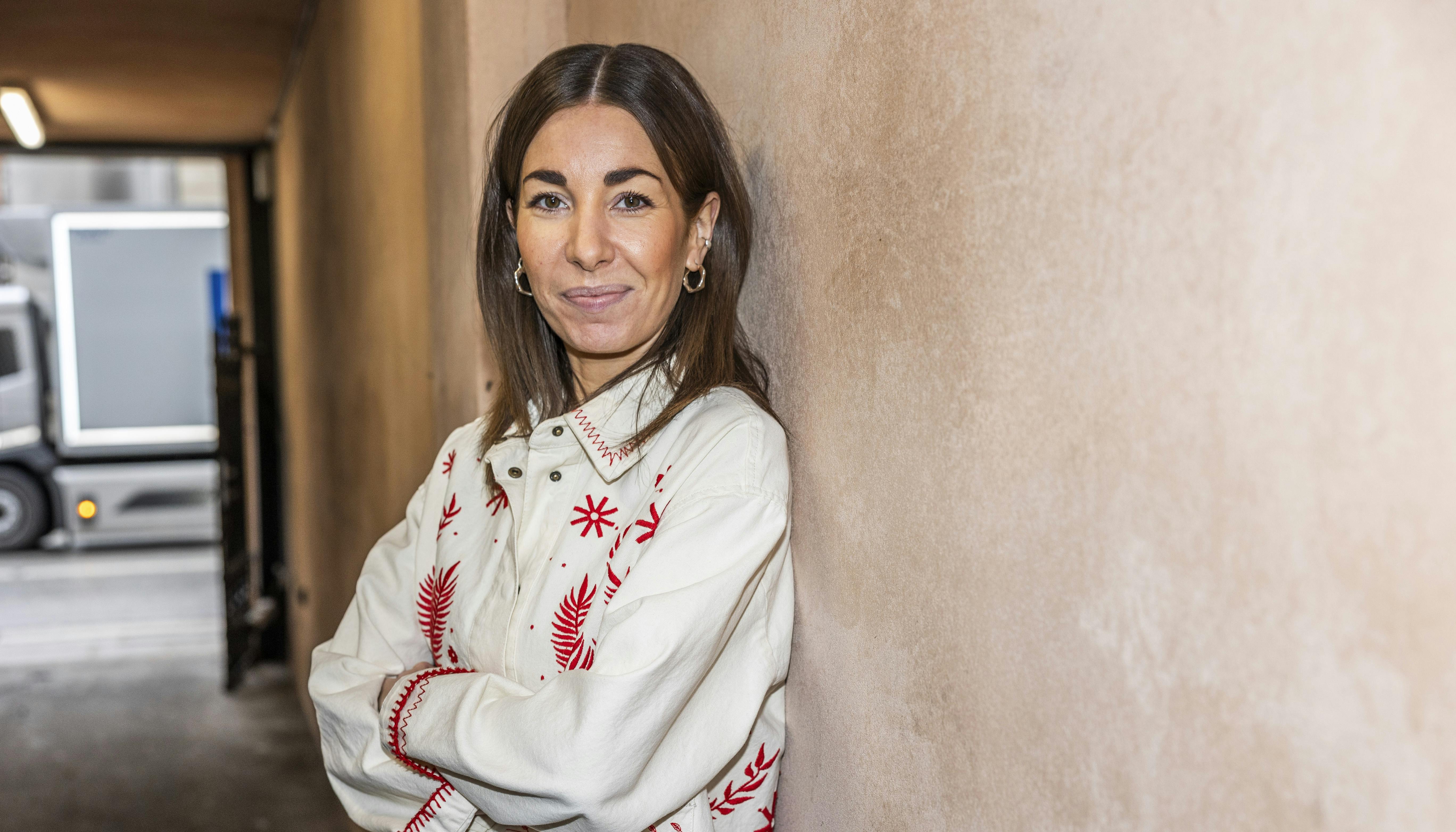 Pressemøde - Bag enhver mand, Julie Rudbæk