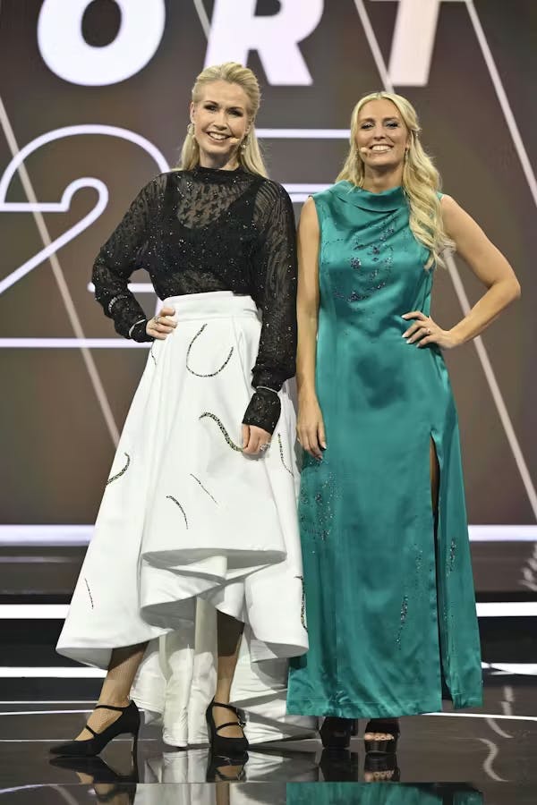 Tina Müllers nederdel blev båret af Anette Heick i 2018, mens Josefine Høegs kjole er 60 år gammel og har været brugt i 'Krøniken'