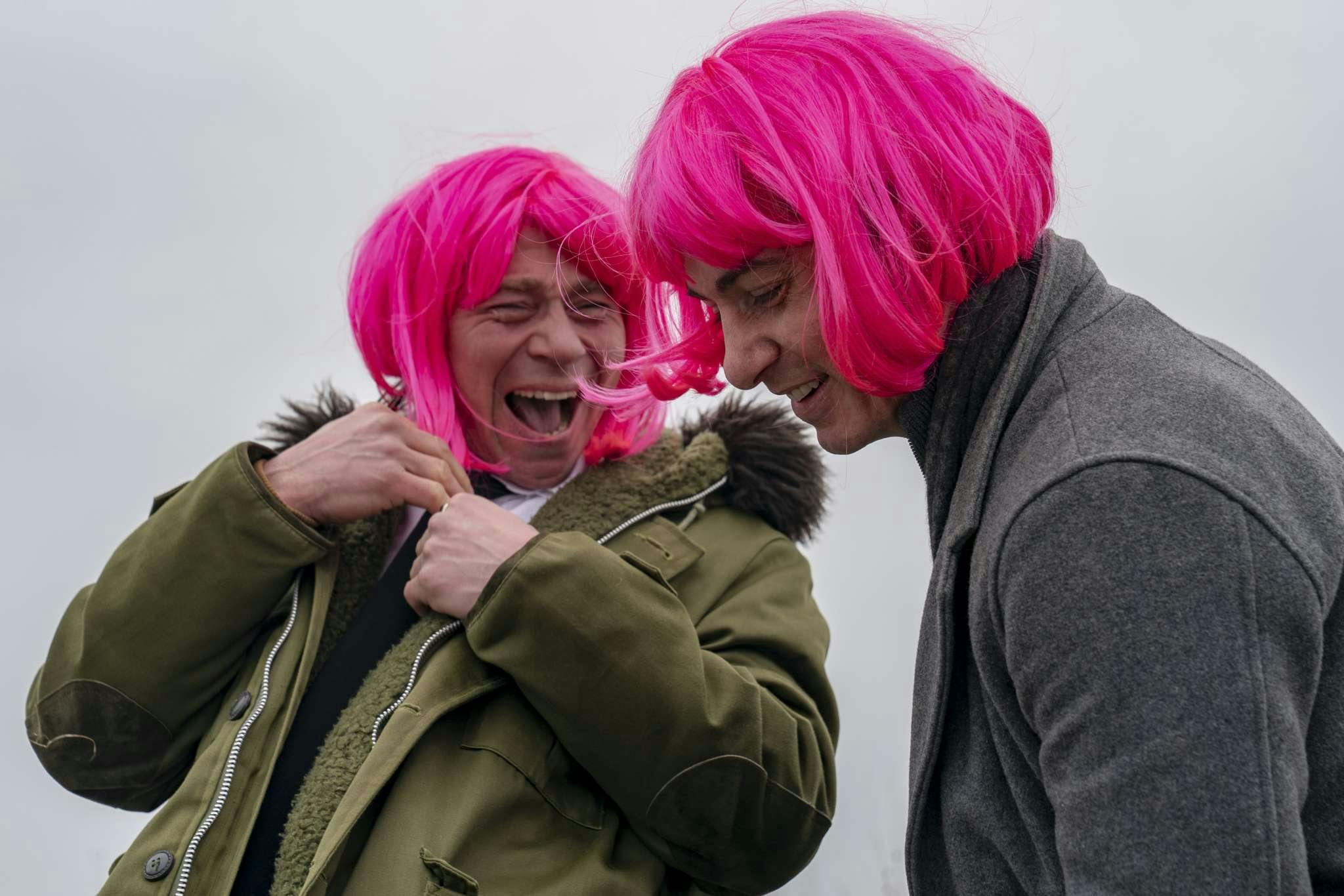 Stanislav Sevcik og Aske Bang i 'Velkommen på månen'