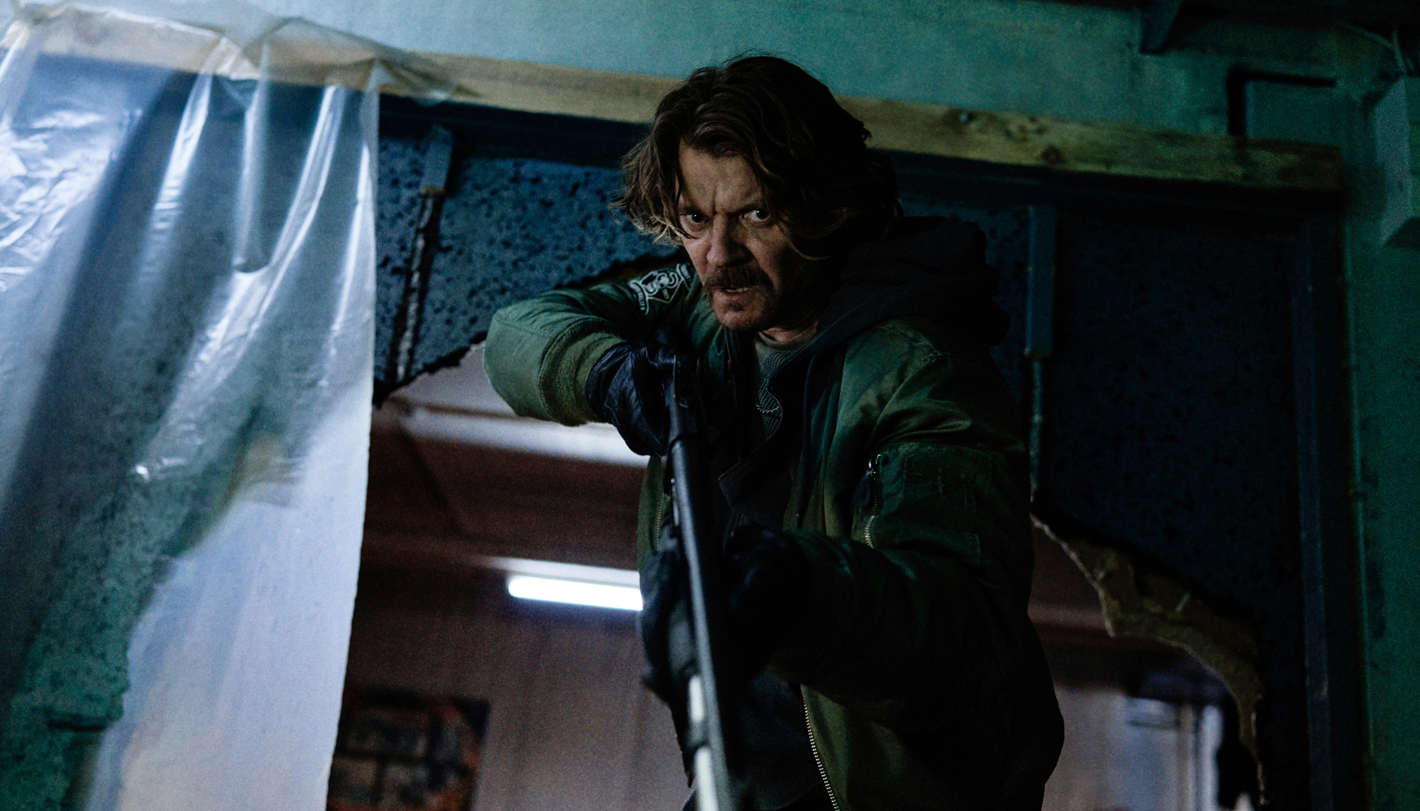 Pilou Asbæk i 'Slangedræber' på Prime Video