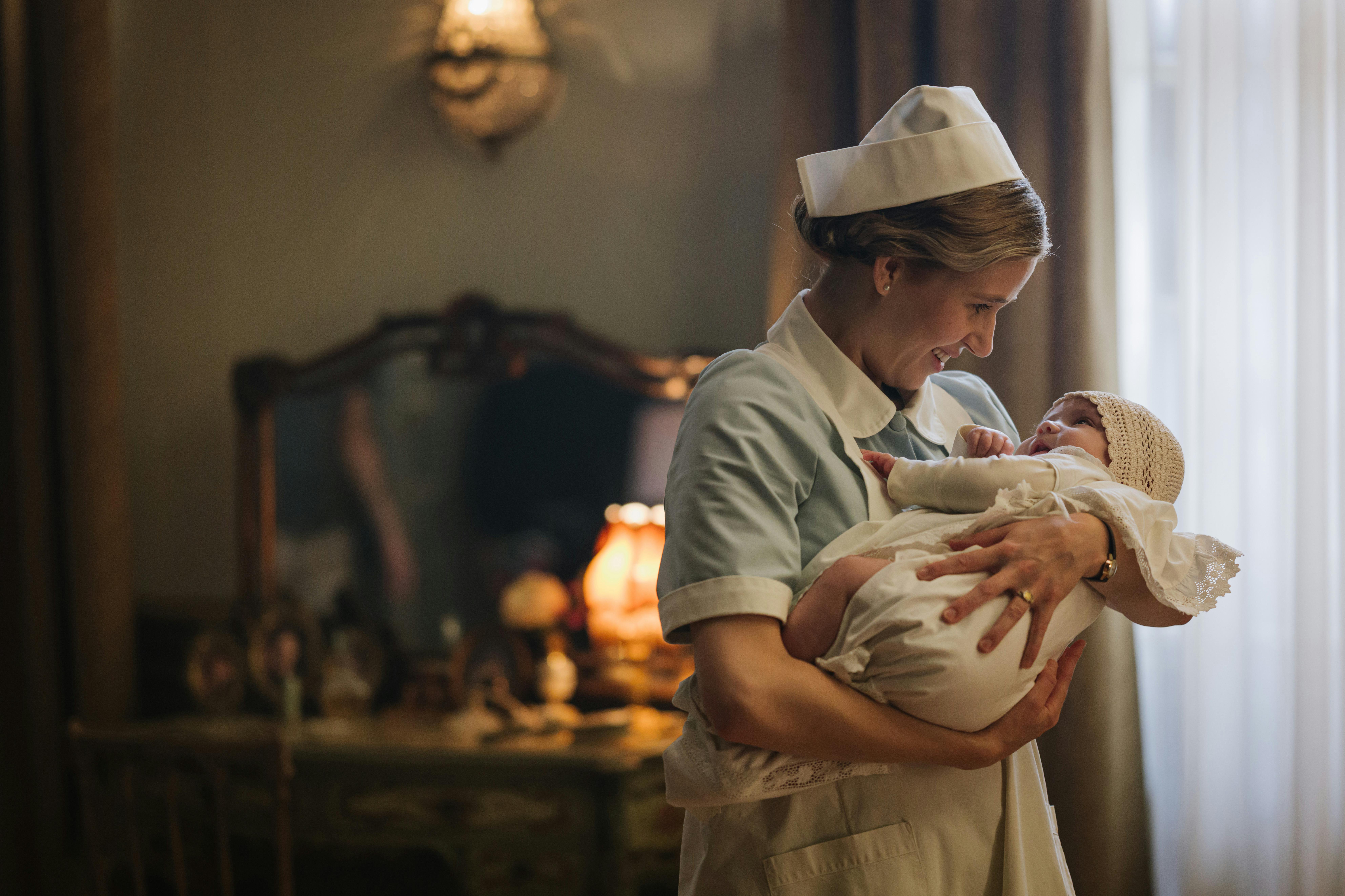 Marie Reuther som barnepigen Karen i 'Margrethe'