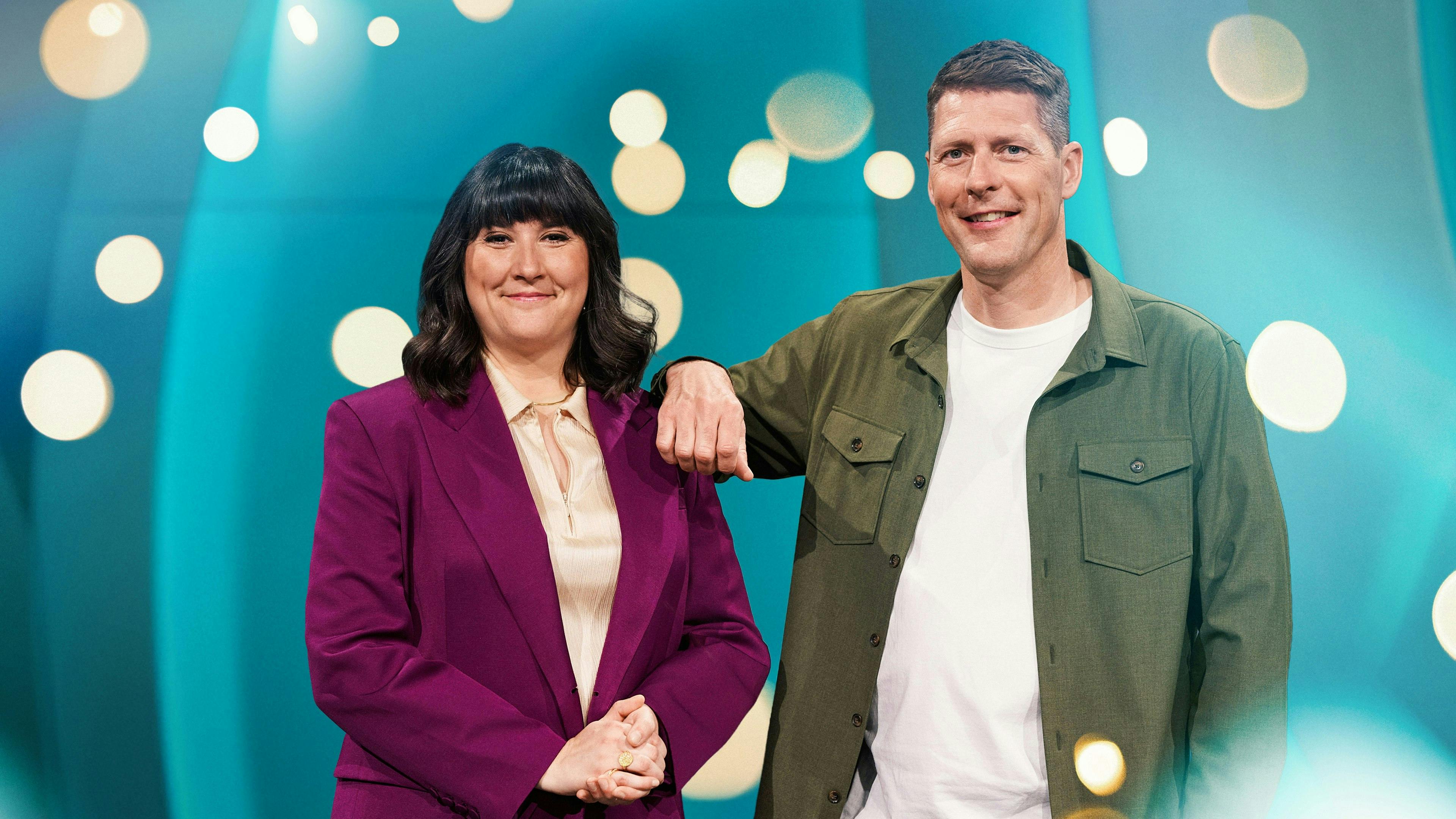 Steen Langeberg og Freja Lind i 'Jo færre jo bedre' på TV 2